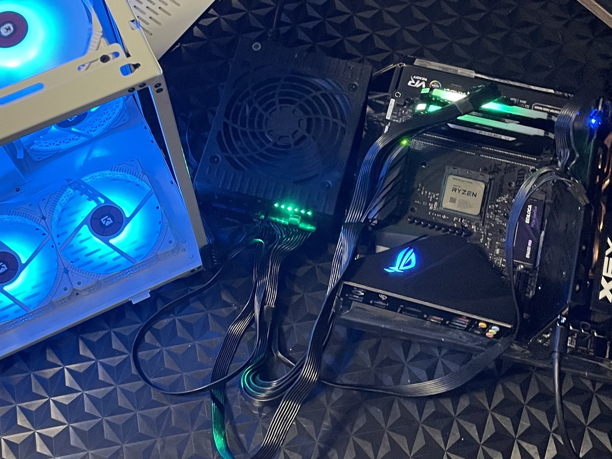 Rosewill Quark 1200w 80+ Platinum Modular PSU (READ DESCRIPTION!!)