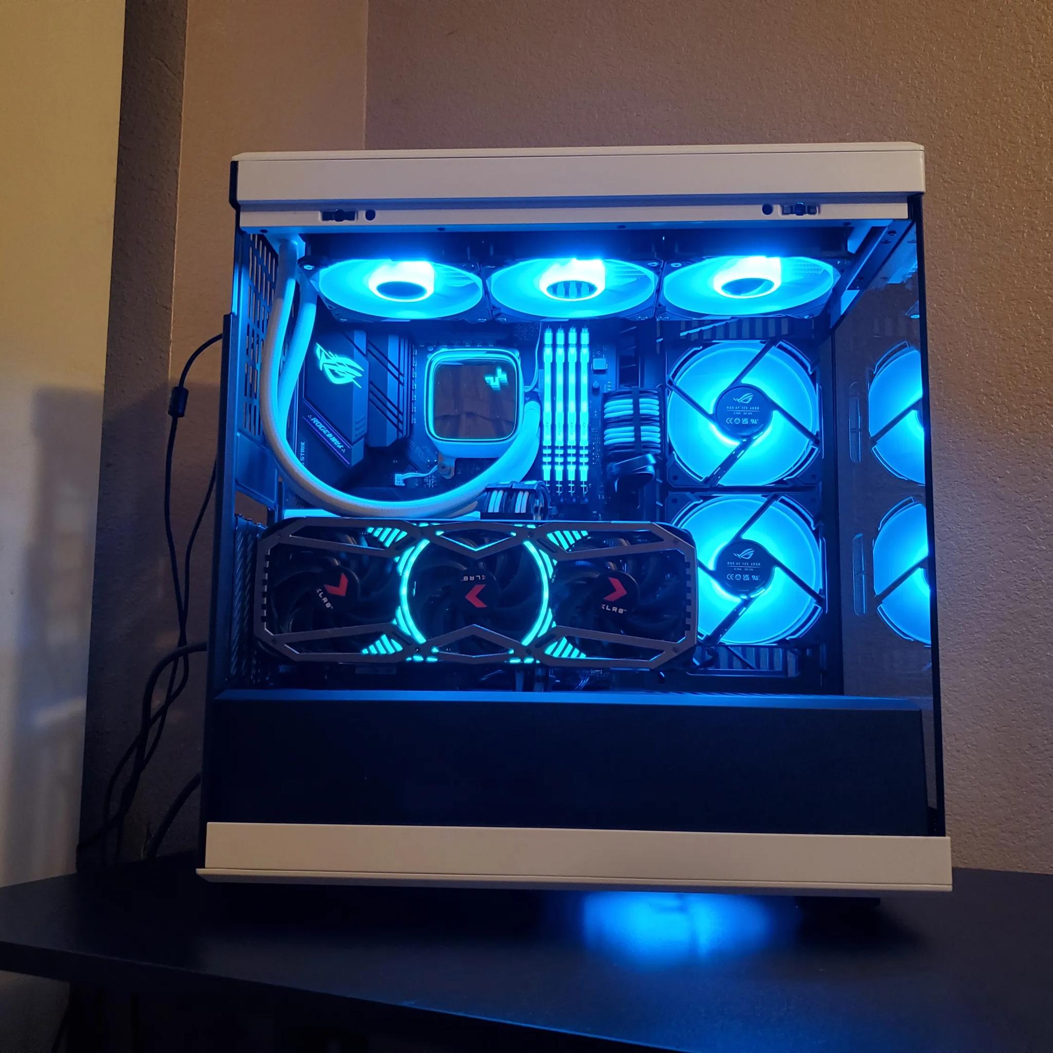 Ryzen 7 5700X | RTX 3070 | 32GB Ram | 1TB M.2 NVME SSD