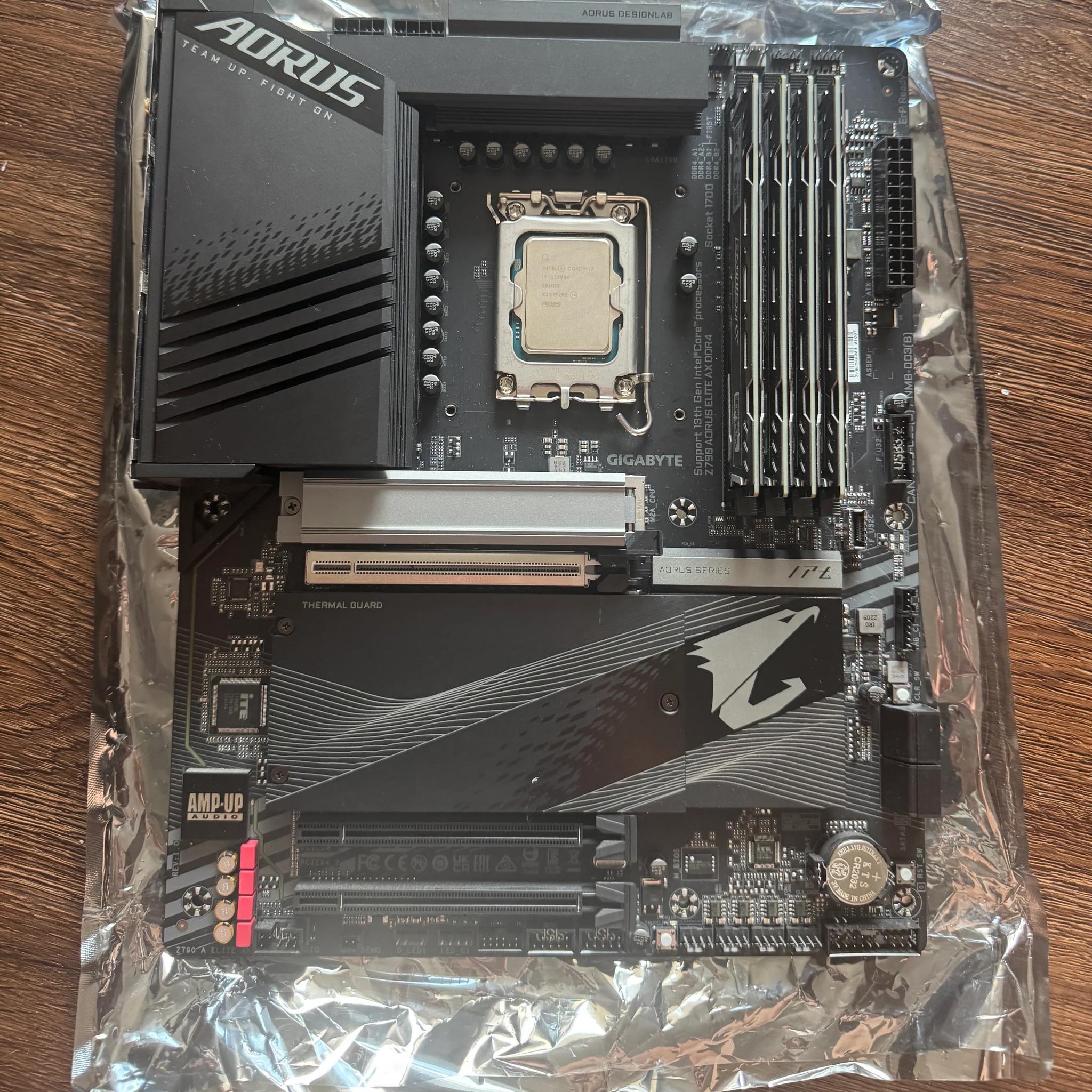 i7-13700K (Never had issues) + Z790 AORUS Elite AX DDR4 + 32GB DDR4