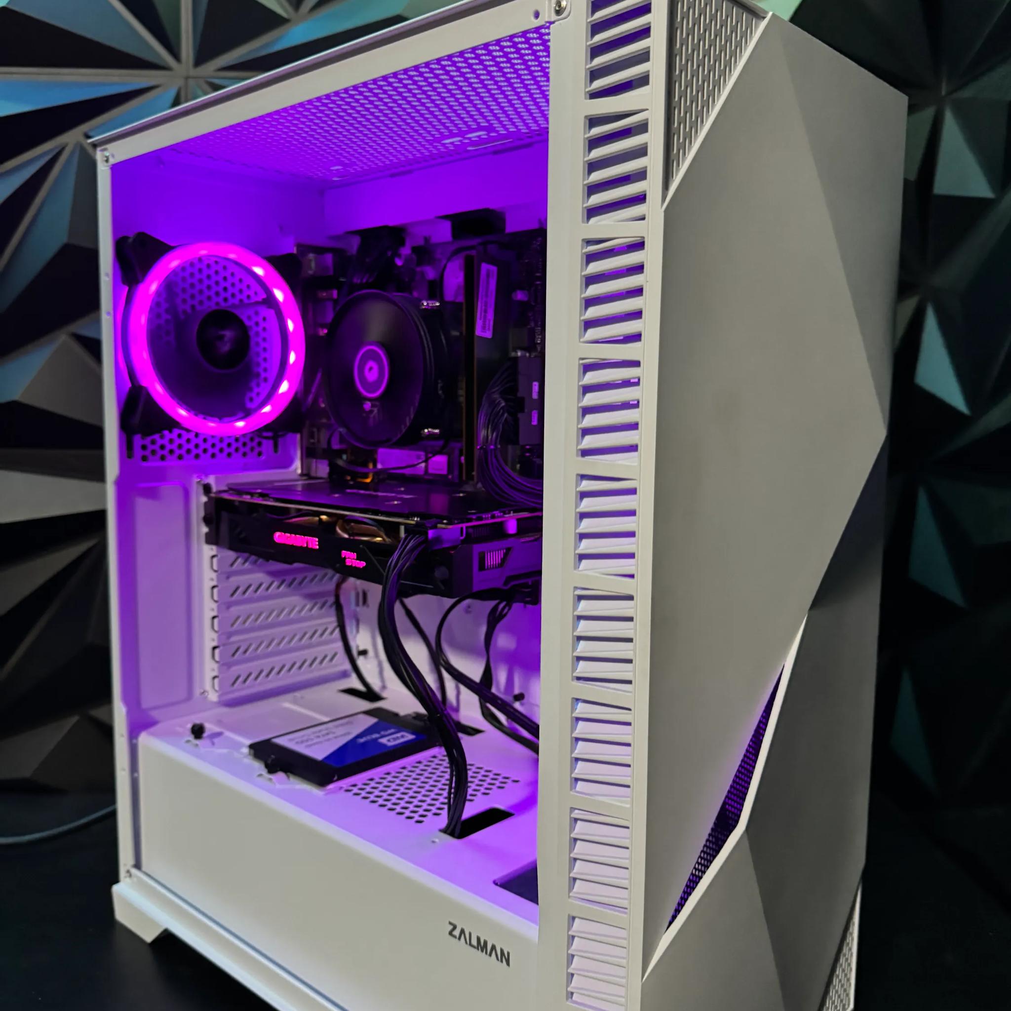 🚀 Budget Berg🚀 i5 9500| RX 580 8GB | 16 GB DDR4 | 1.75 TB Storage