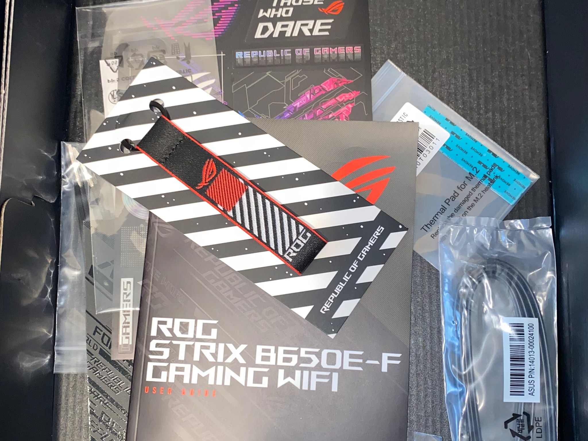 ASUS ROG STRIX B650E-F GAMING WIFI