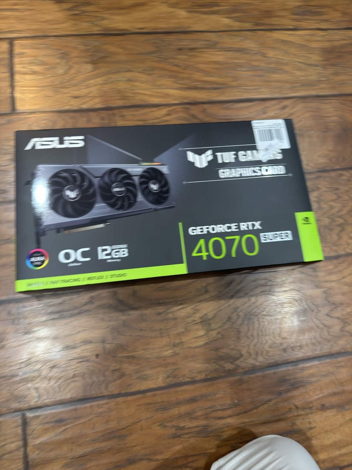 Asus TUF GAMING OC GeForce RTX 4070 SUPER