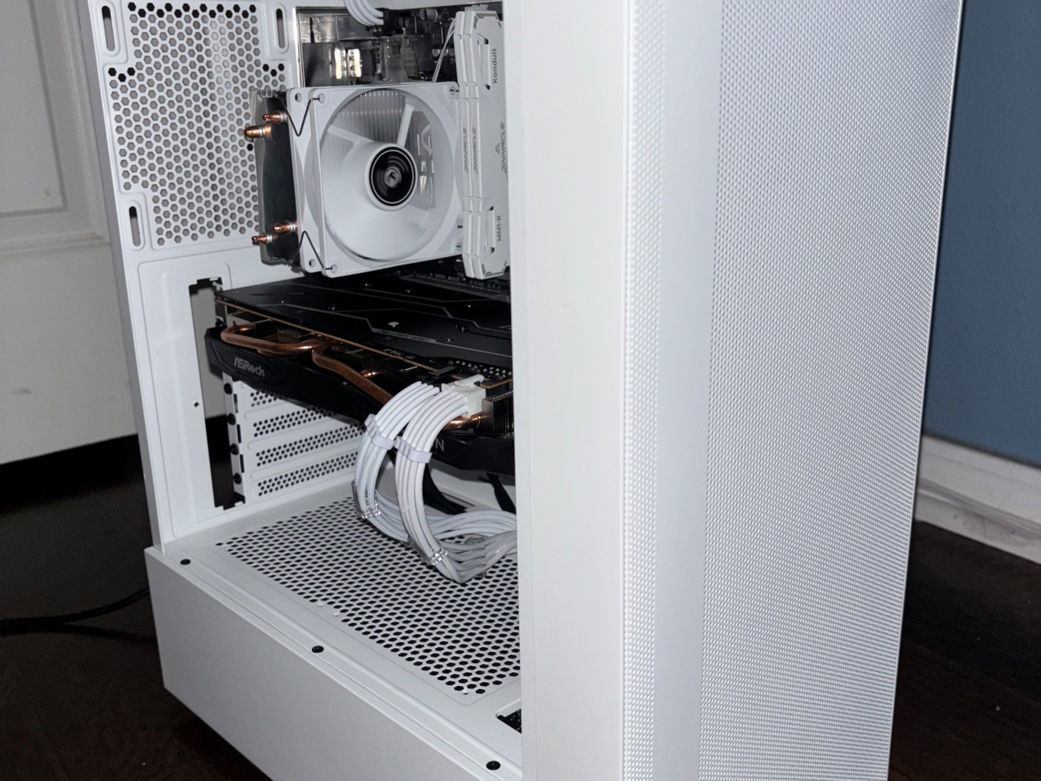 ⚪️ RX 6700XT | Ryzen 5 5500 ⚪️ Gaming PC