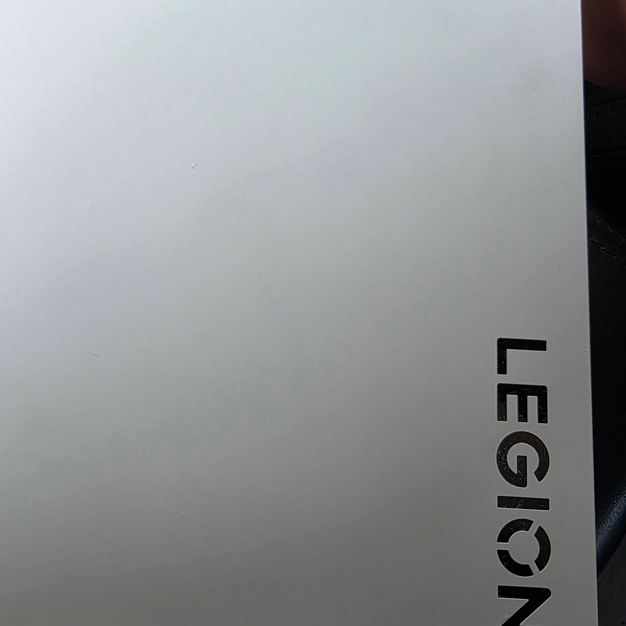 Lenovo White Legion Pro 5i Gen9 Gaming Laptop l I9 14700HX l Nvidia RTX 4060 l 24GB DDR5 l 1TB