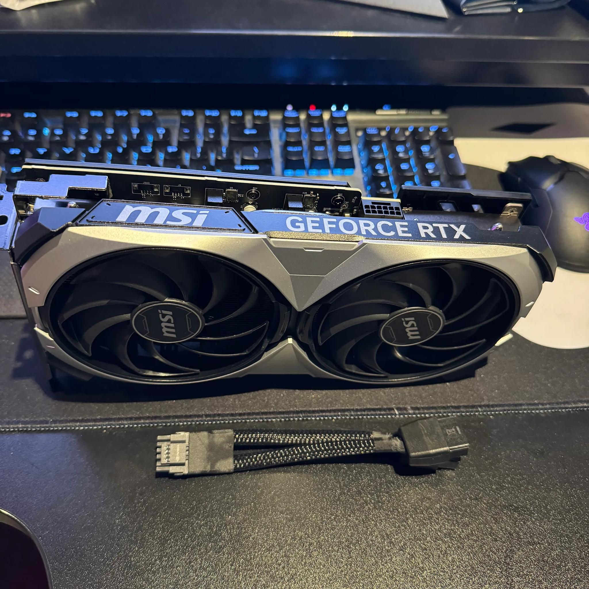 MSI Gaming GeForce RTX 4070 Ti Ventus 2X 12G OC