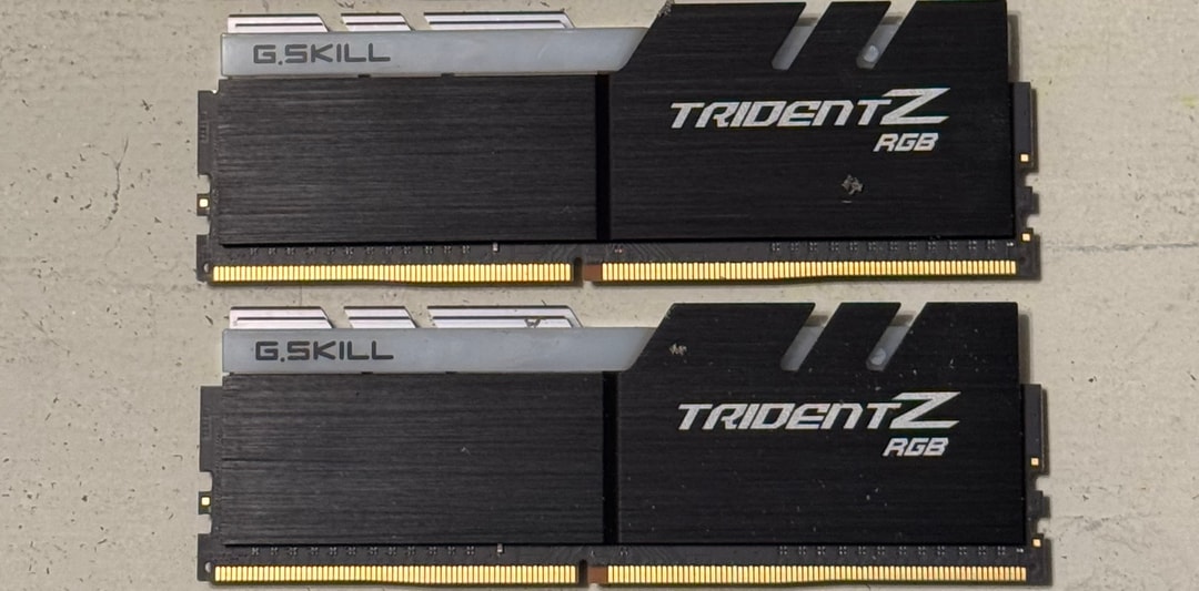 G. Skill Trident Z RGB 16GB DDR4-3200 RAM (2x8GB) | Jawa