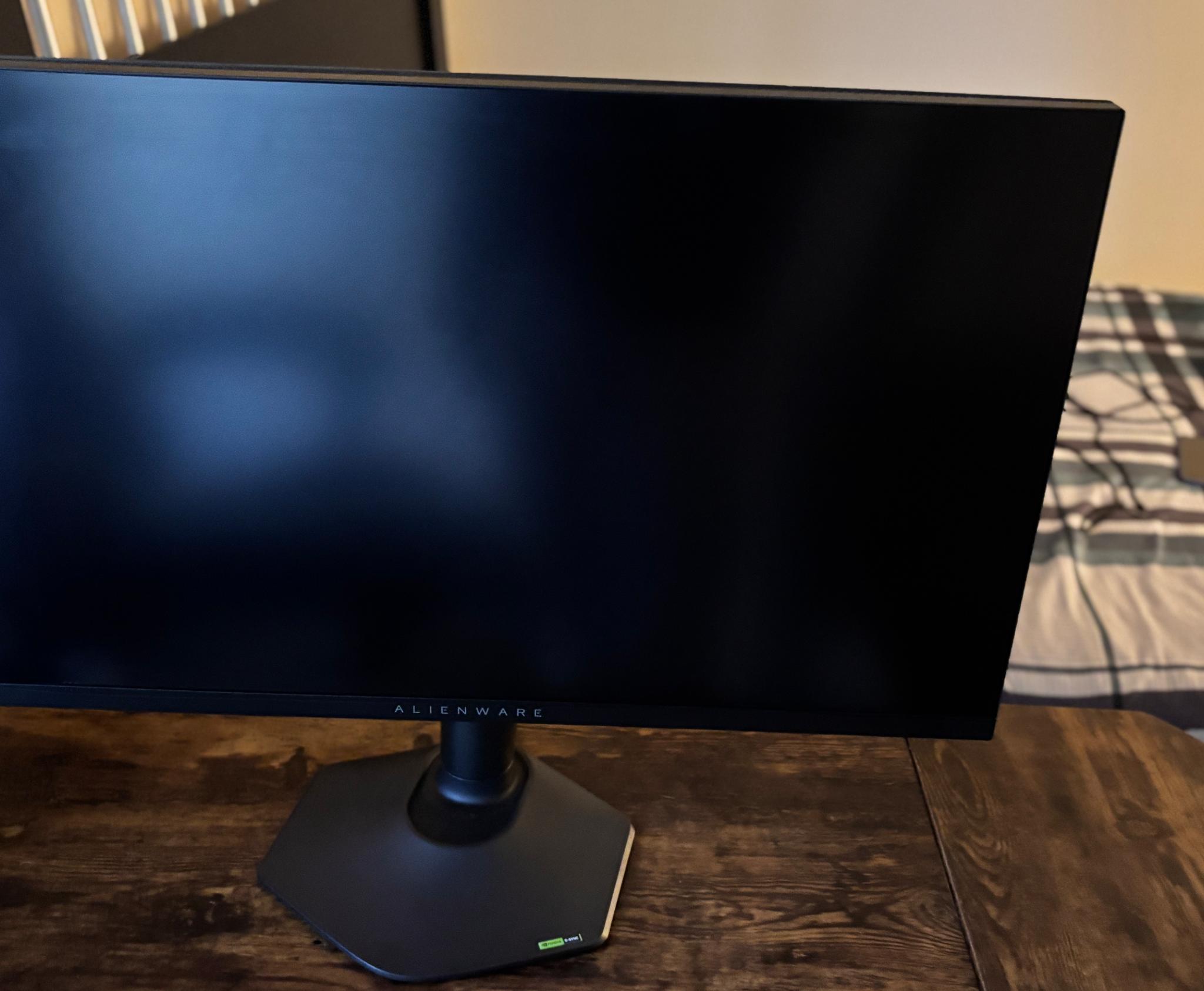 Alienware 27 Gaming Monitor - AW2724DM