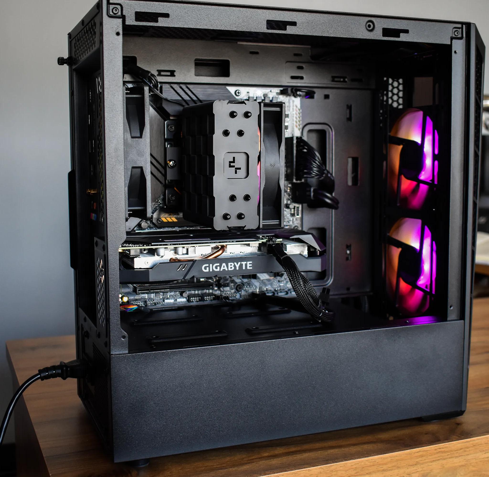 Starter Gaming PC i3 10100 / RTX 2060
