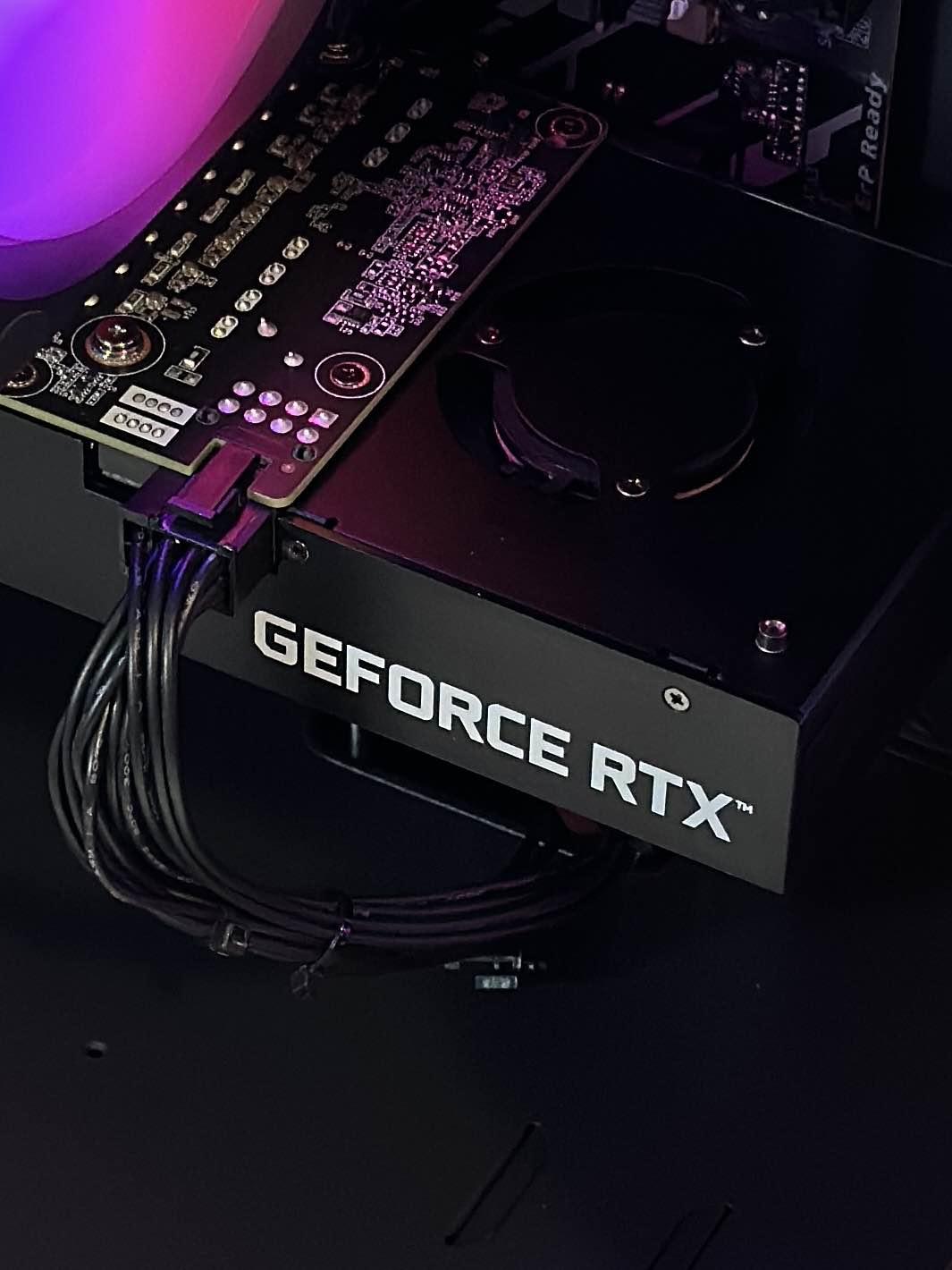 ◼️♣️Intel i5 9400 | RTX 2070 8GB | 16GB RAM | 2.2TB |Gaming/Streaming PC WIFI WIN10◼️♣️