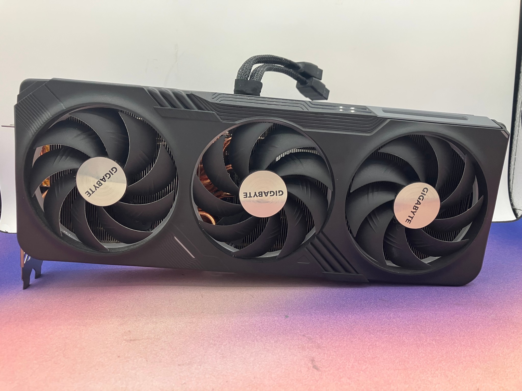 GIGABYTE GAMING OC GeForce RTX 4070 Ti