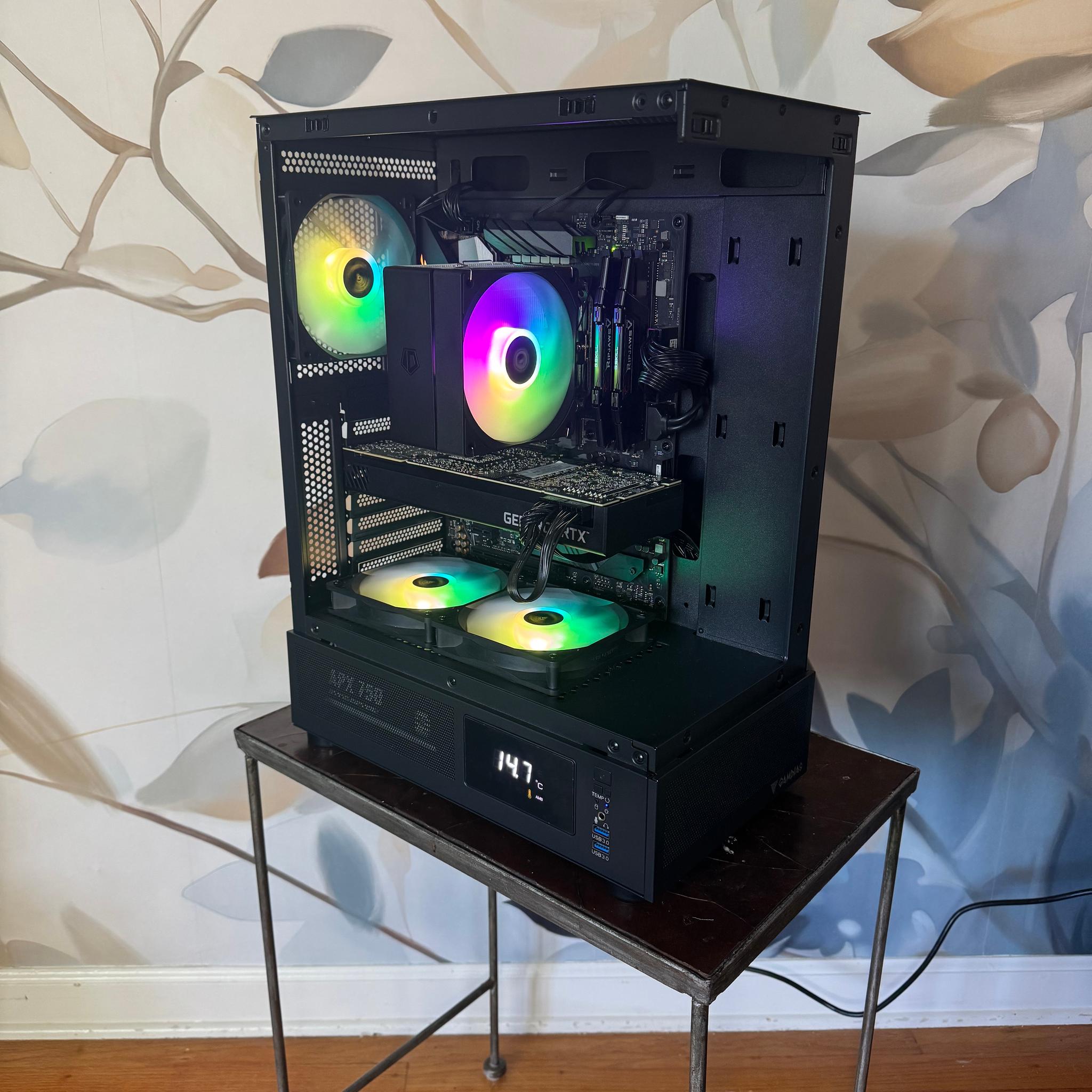 1440p Ultra Gaming Rig - RTX 2080 Ti (11GB) / Ryzen 5600X / 32GB RAM / 2TB SSD