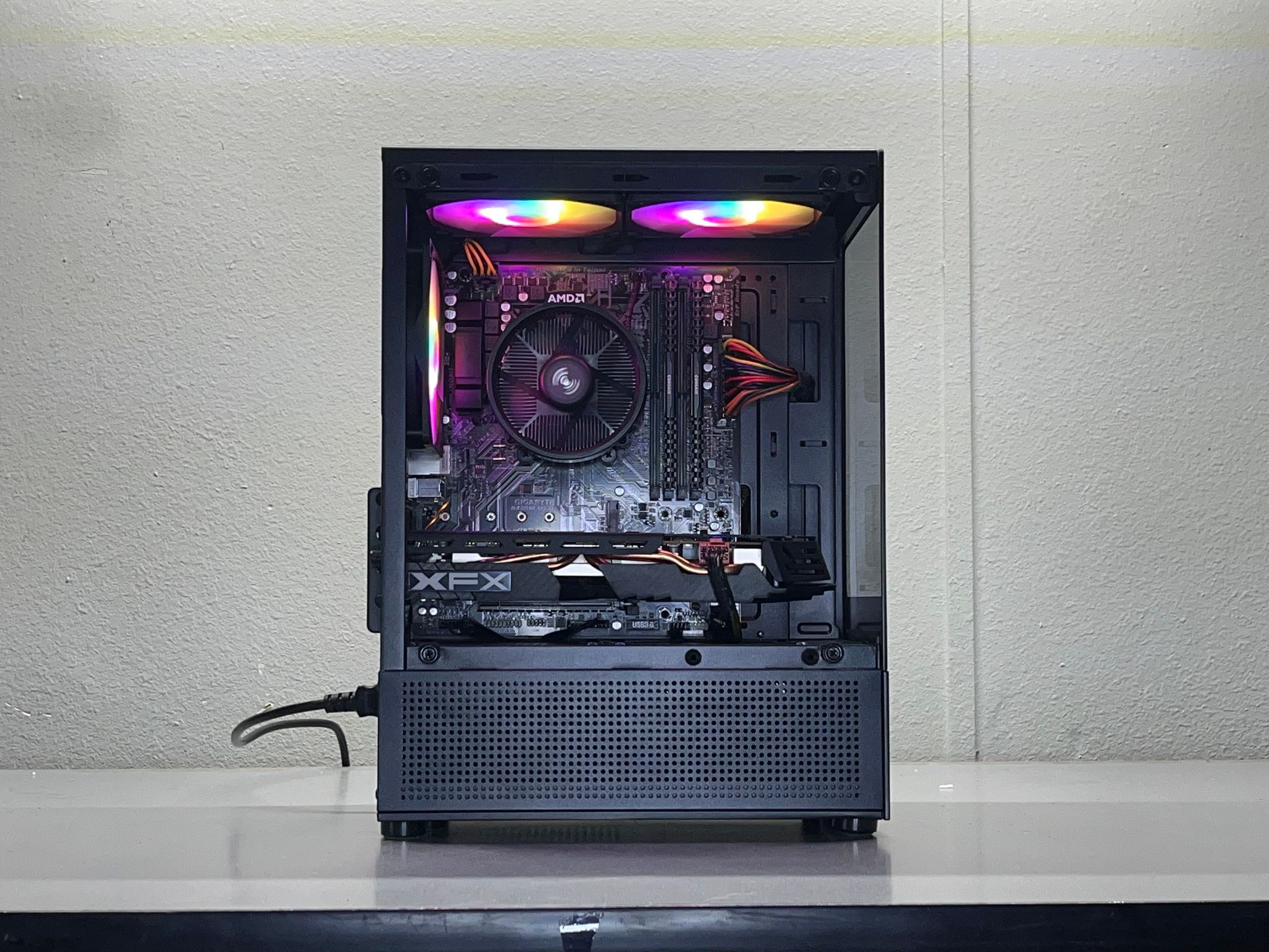 Radeon RX 580 8GB Custom Gaming PC - Ryzen 5 1600