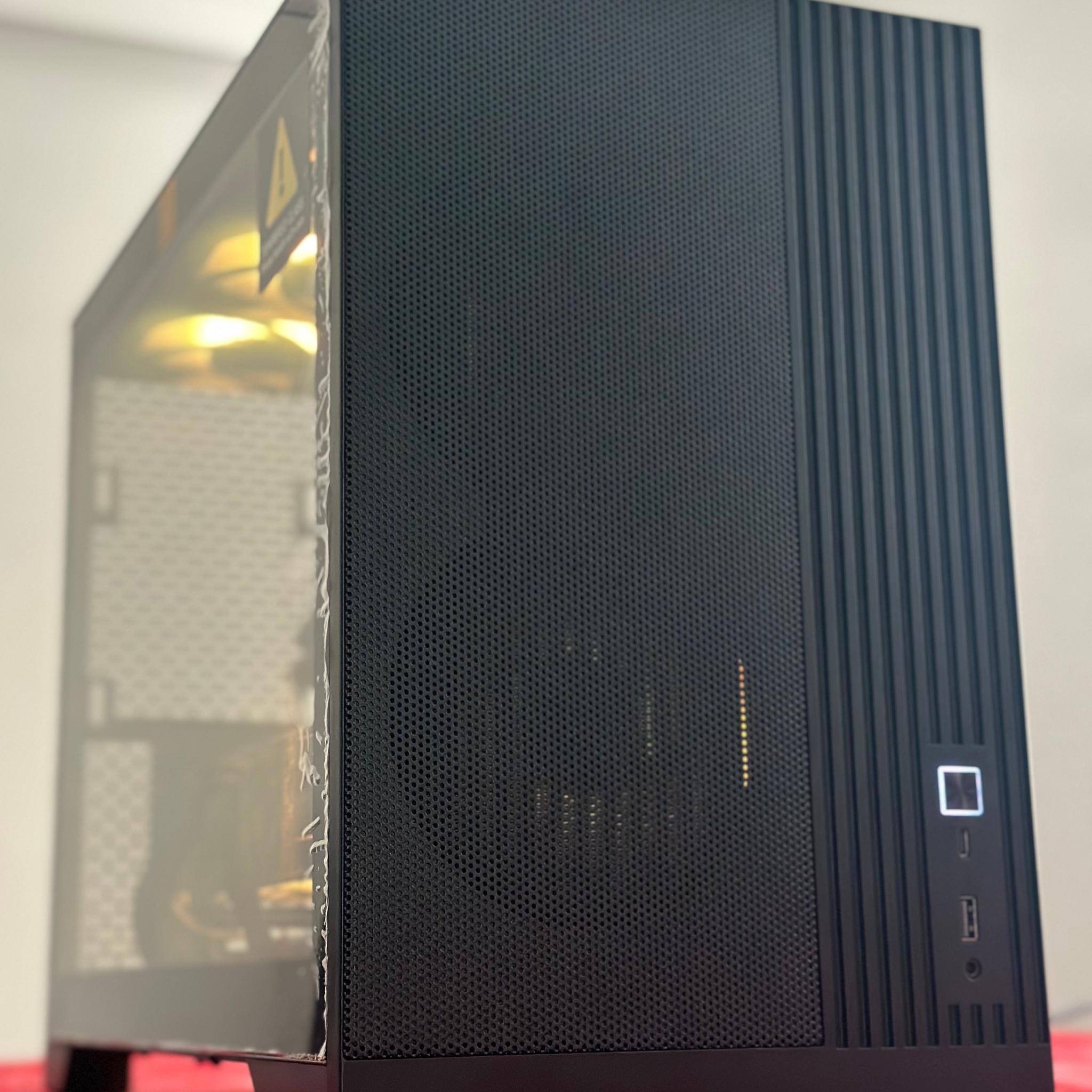 Ryzen 7 5800X + RX 6950 XT Performance Gaming PC – High-End 1440p Ultra / 4K Ready