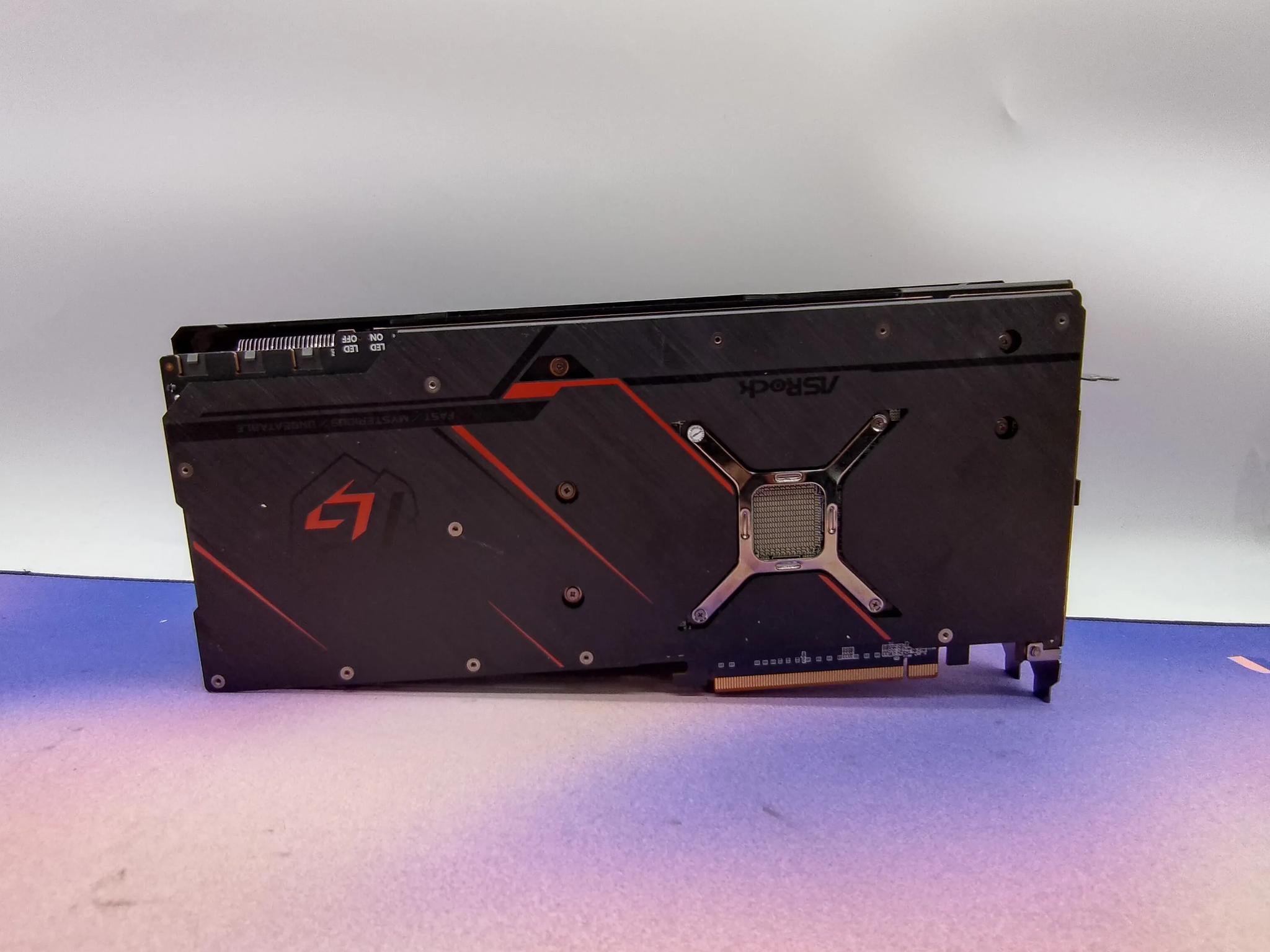 ASRock Phantom Gaming RX 6800XT