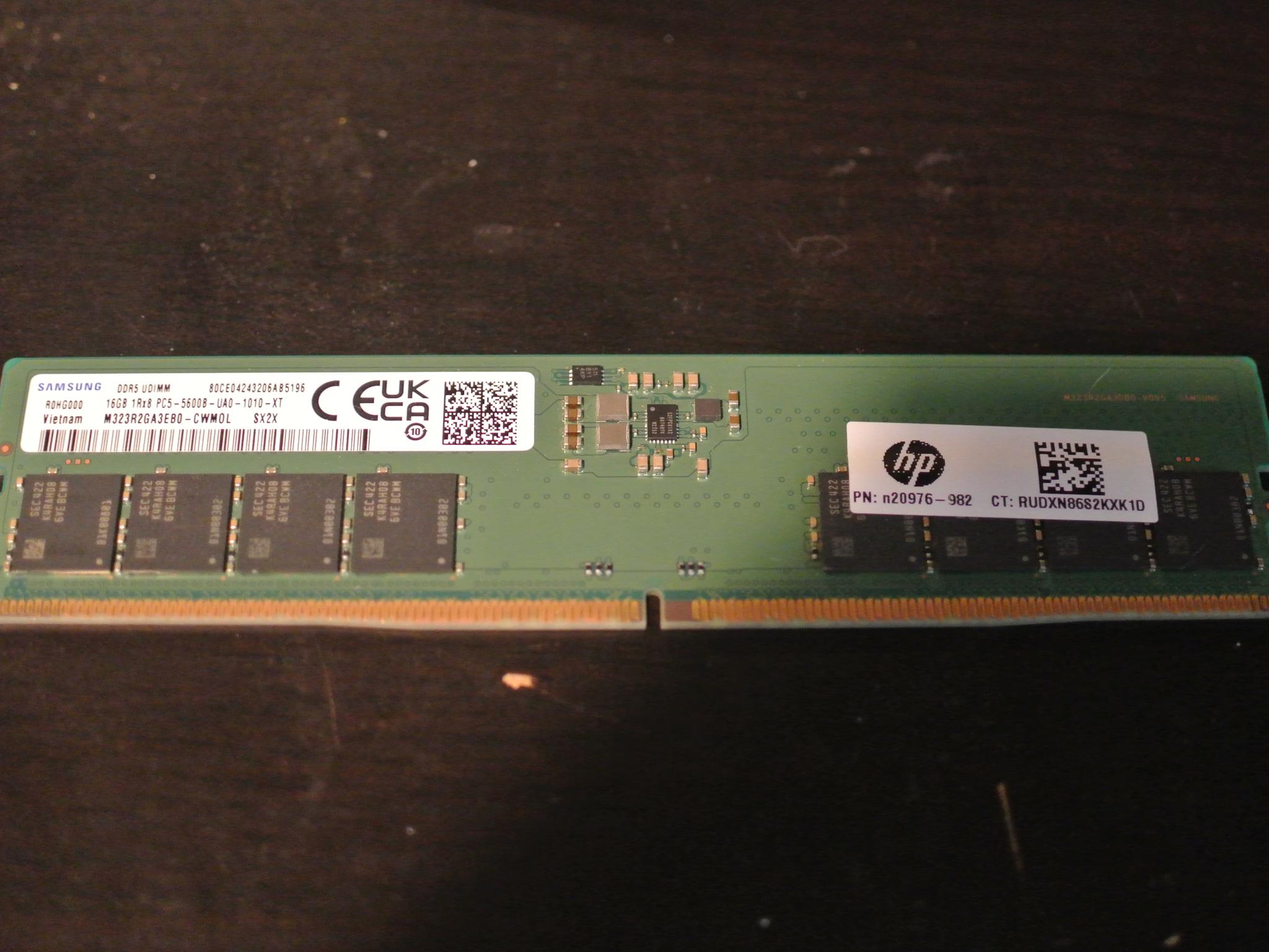 Samsung 16GB DDR5 5600MT/s RAM