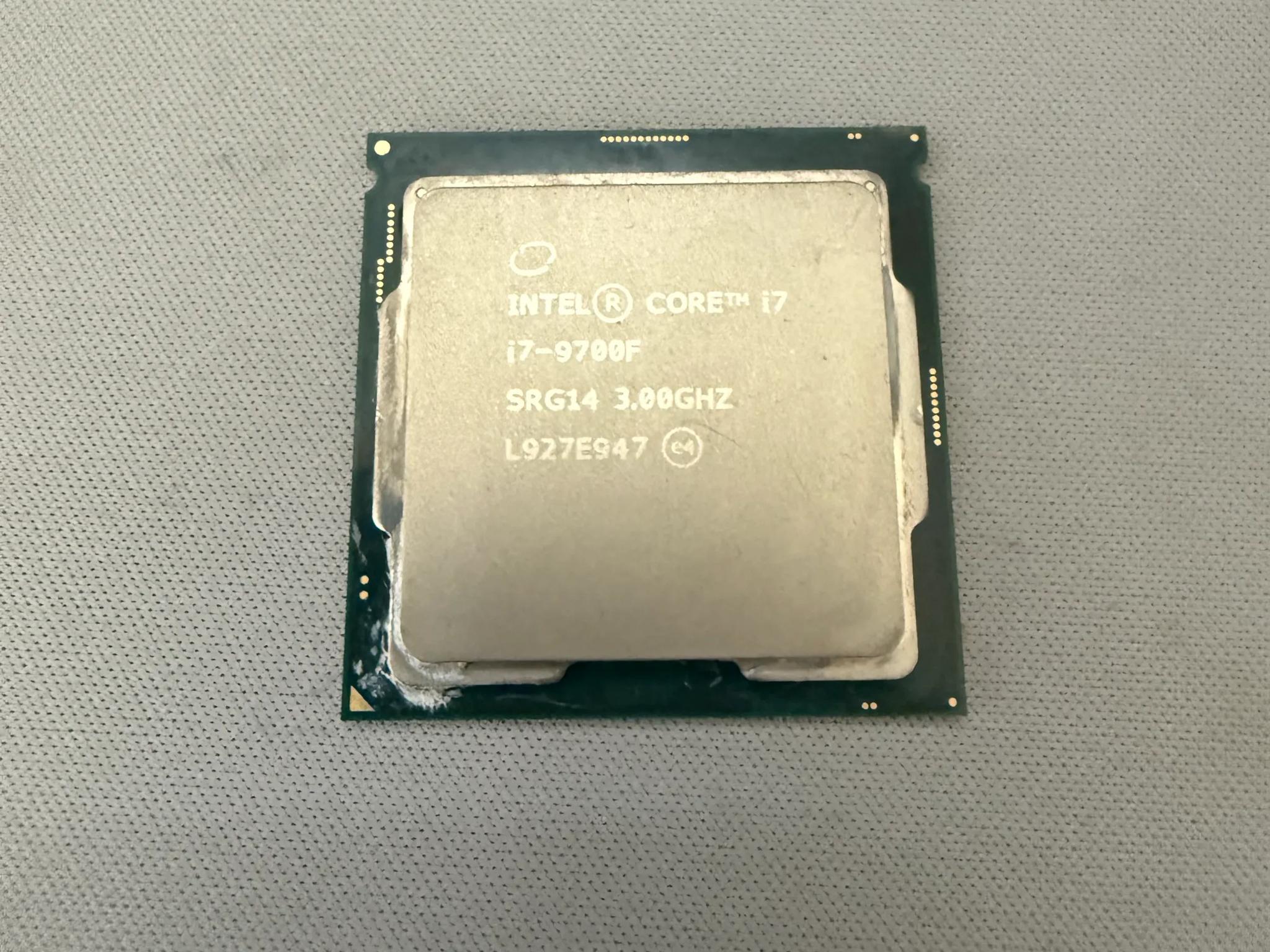 Intel i7 9700f 8 Core 3 Ghz CPU