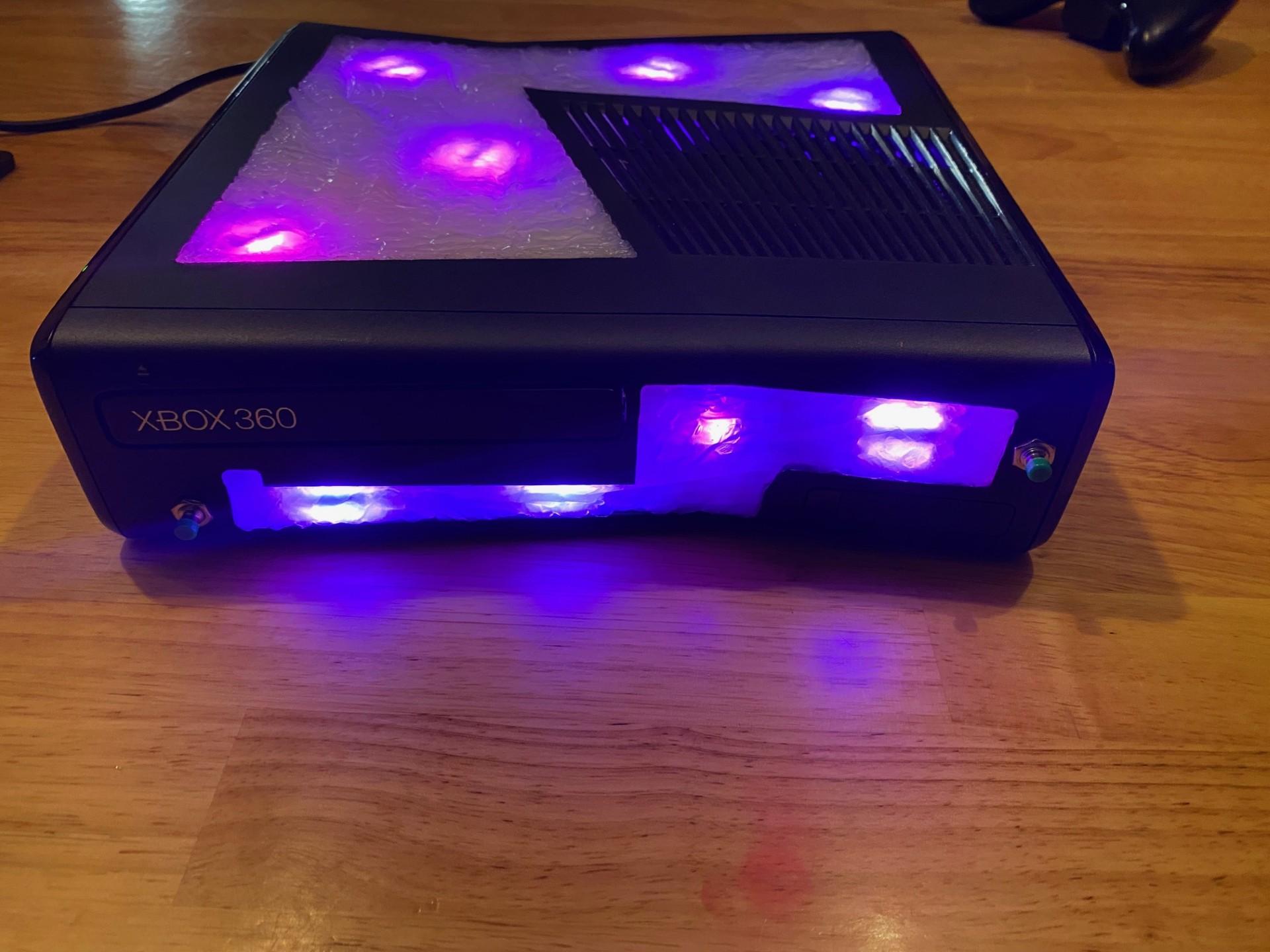 RGH3 Xbox 360 Slim - CASE MODS - Alien themed