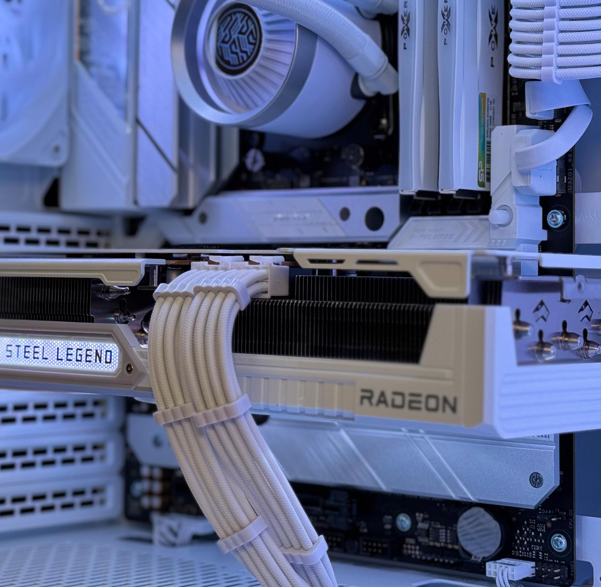 STRIX | RX 9070 XT, Ryzen 7 7700X , 32GB DDR5 RAM, 2TB M.2 SSD, Windows 11 Pro
