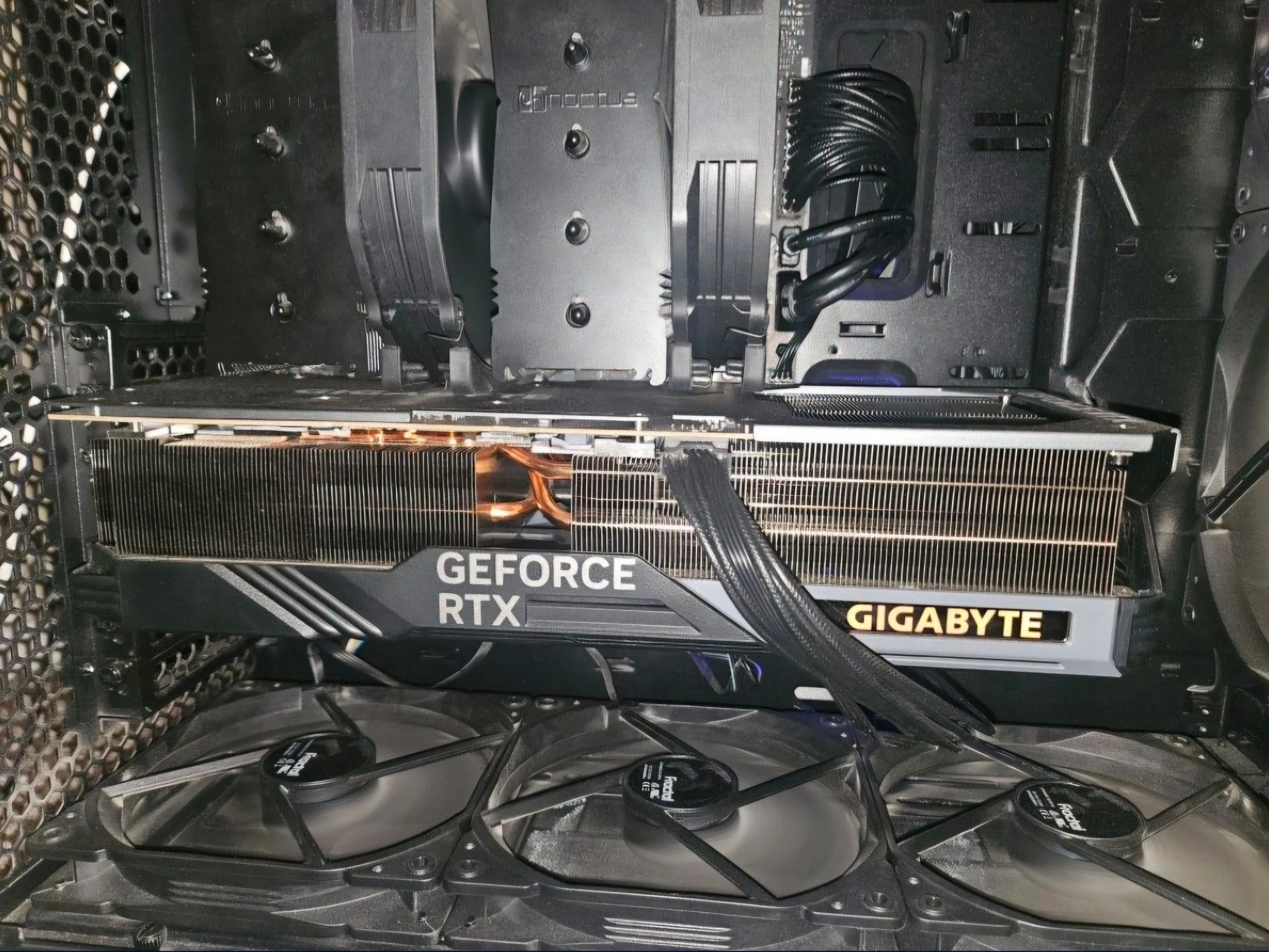 GIGABYTE RTX 4090