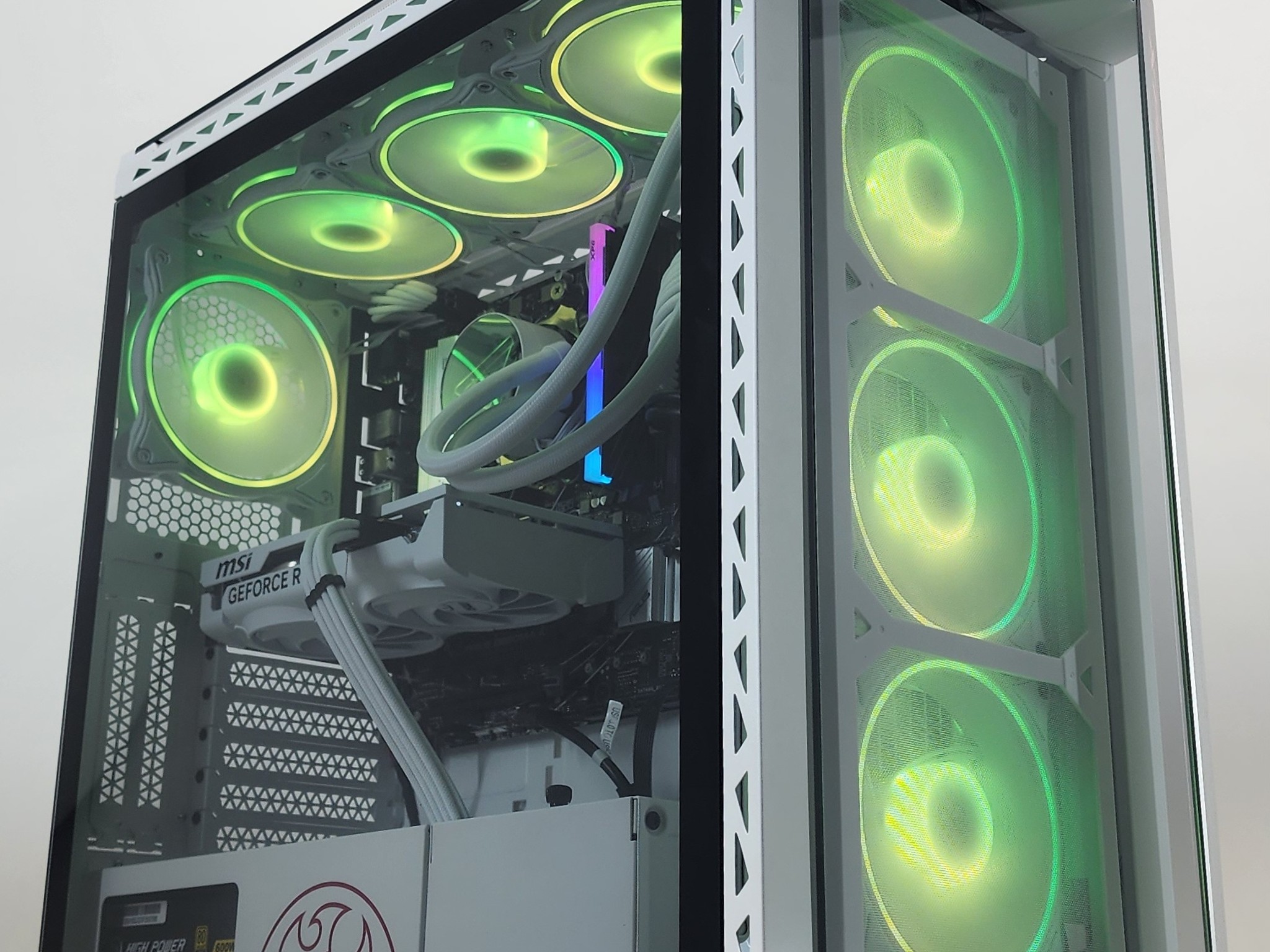 Gaming PC Ryzen 5 9600X 16GB RAM 1TB SSD RTX 5060  8GB Windows 11 Computer