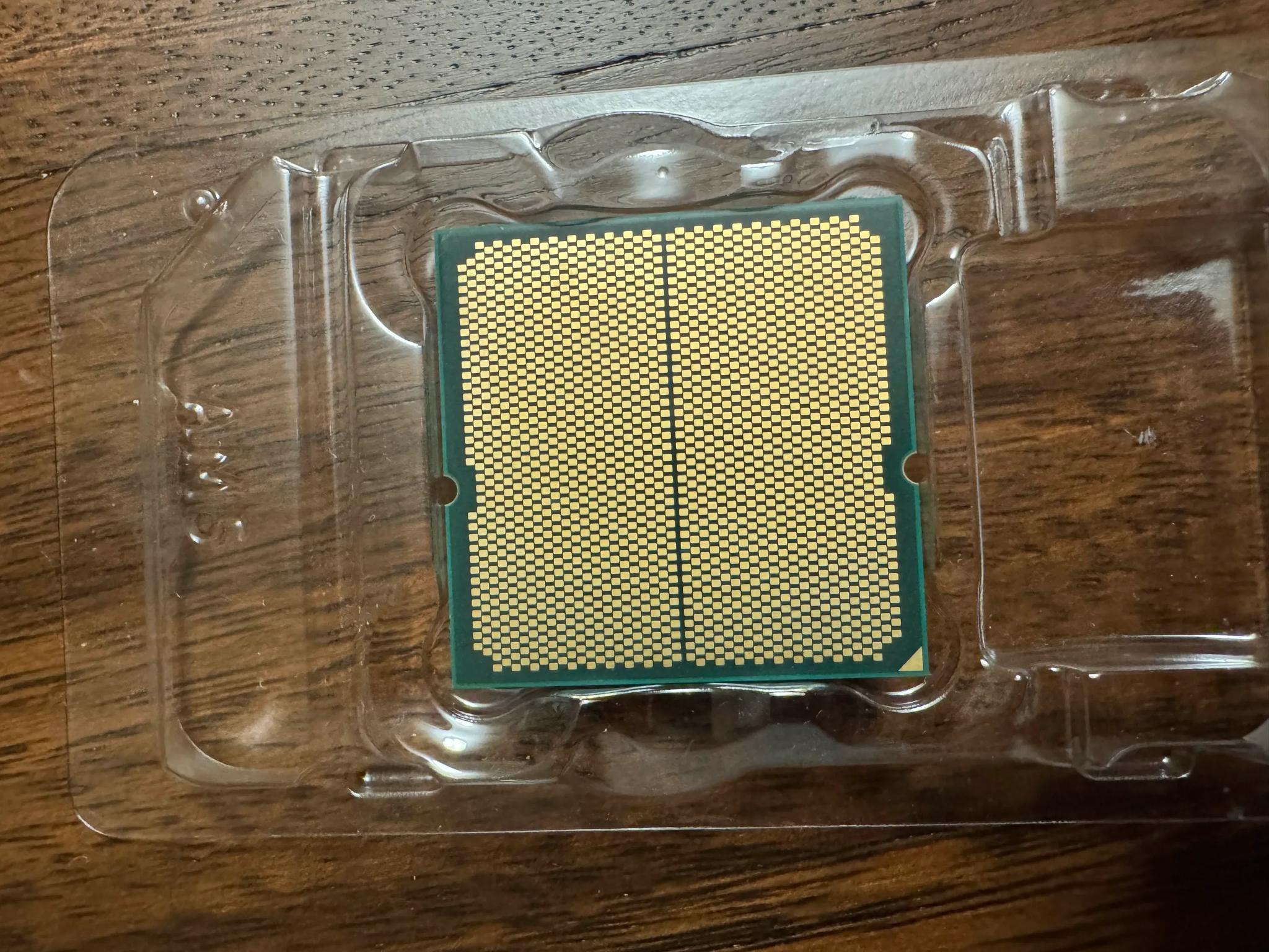 AMD Ryzen 9 7900X 4.7 GHz 12-Core Processor