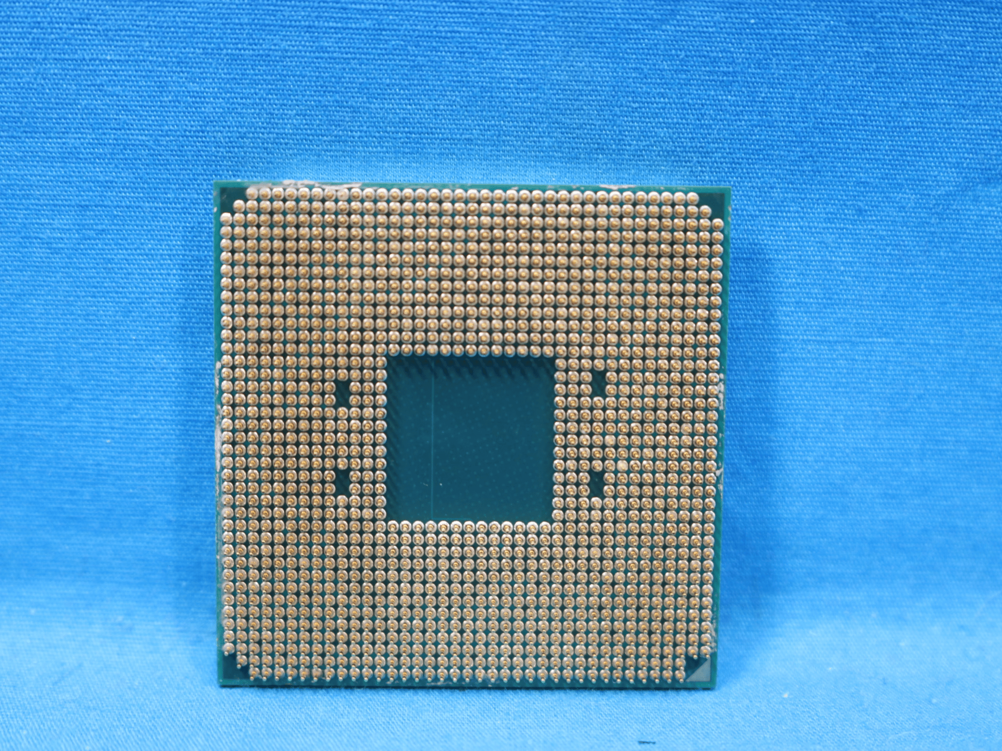 AMD Ryzen 5 3600 3.60GHz Socket AM4 6-Core 12-Thread 32MB Desktop CPU 100-000000031