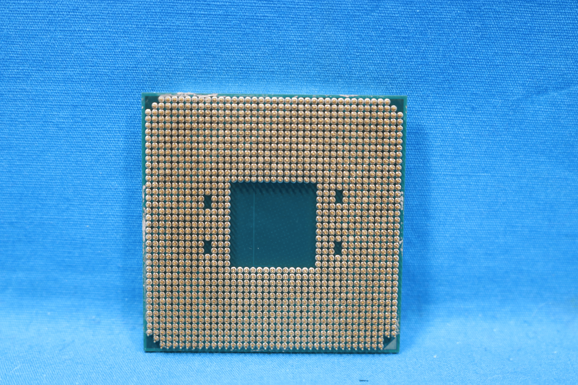 AMD Ryzen 5 3600 3.60GHz Socket AM4 6-Core 12-Thread 32MB Desktop CPU 100-000000031