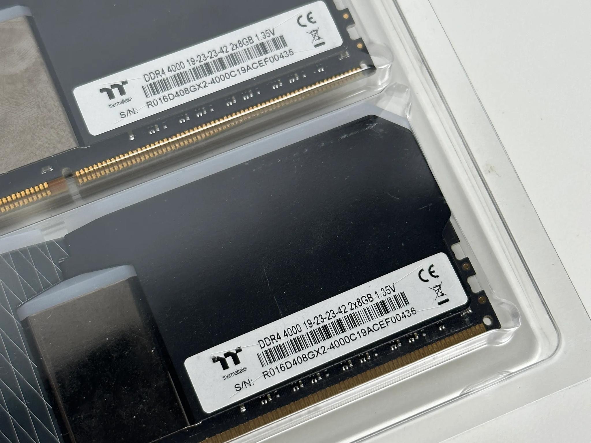 High Performance Thermaltake TOUGHRAM XG RGB DDR4 4000MHz CL19 2x8GB Ram