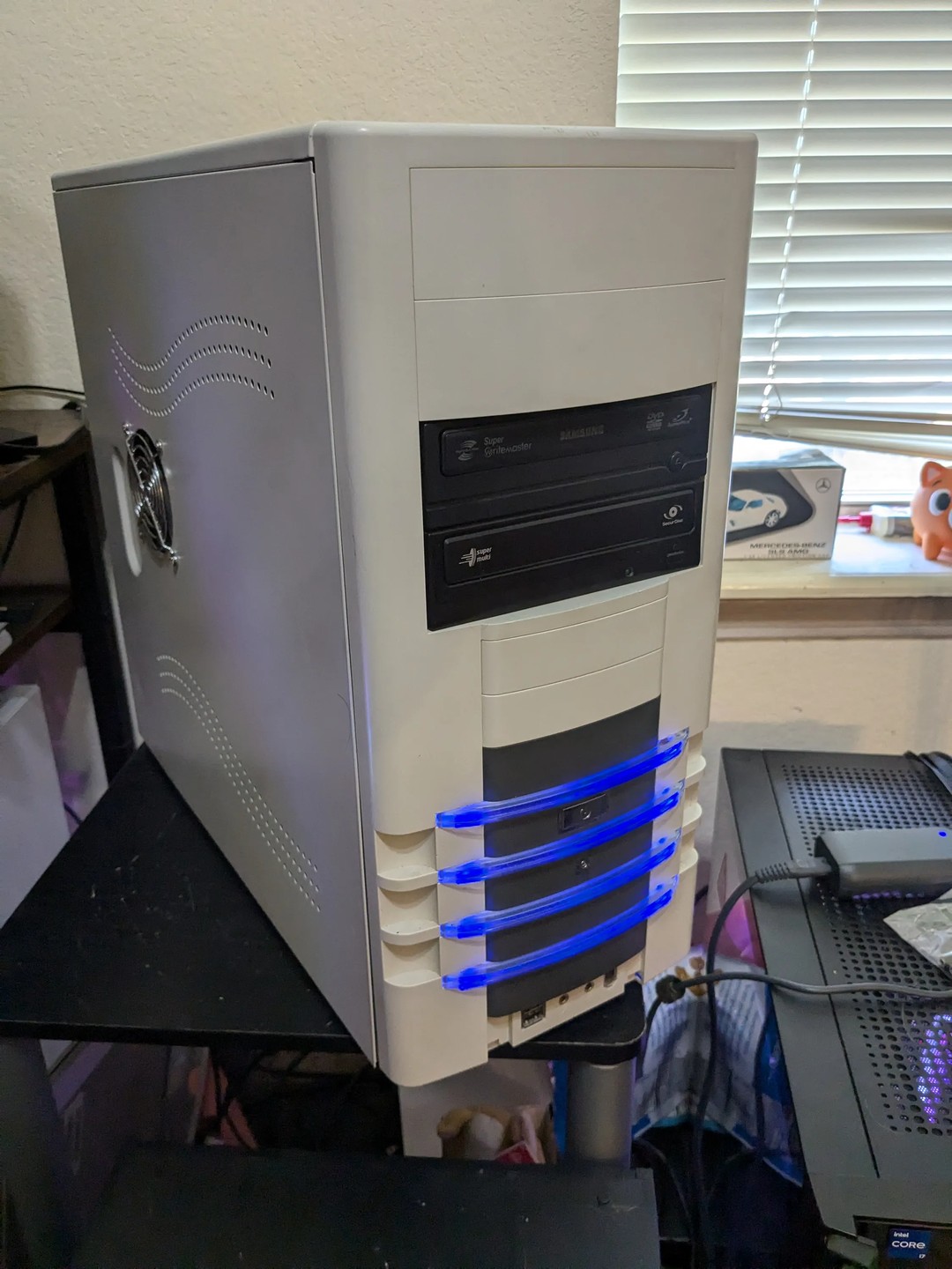 Beige Brick ~ Budget Workstation i5-750, 16GB RAM, 2GB AMD GPU, 256GB ...