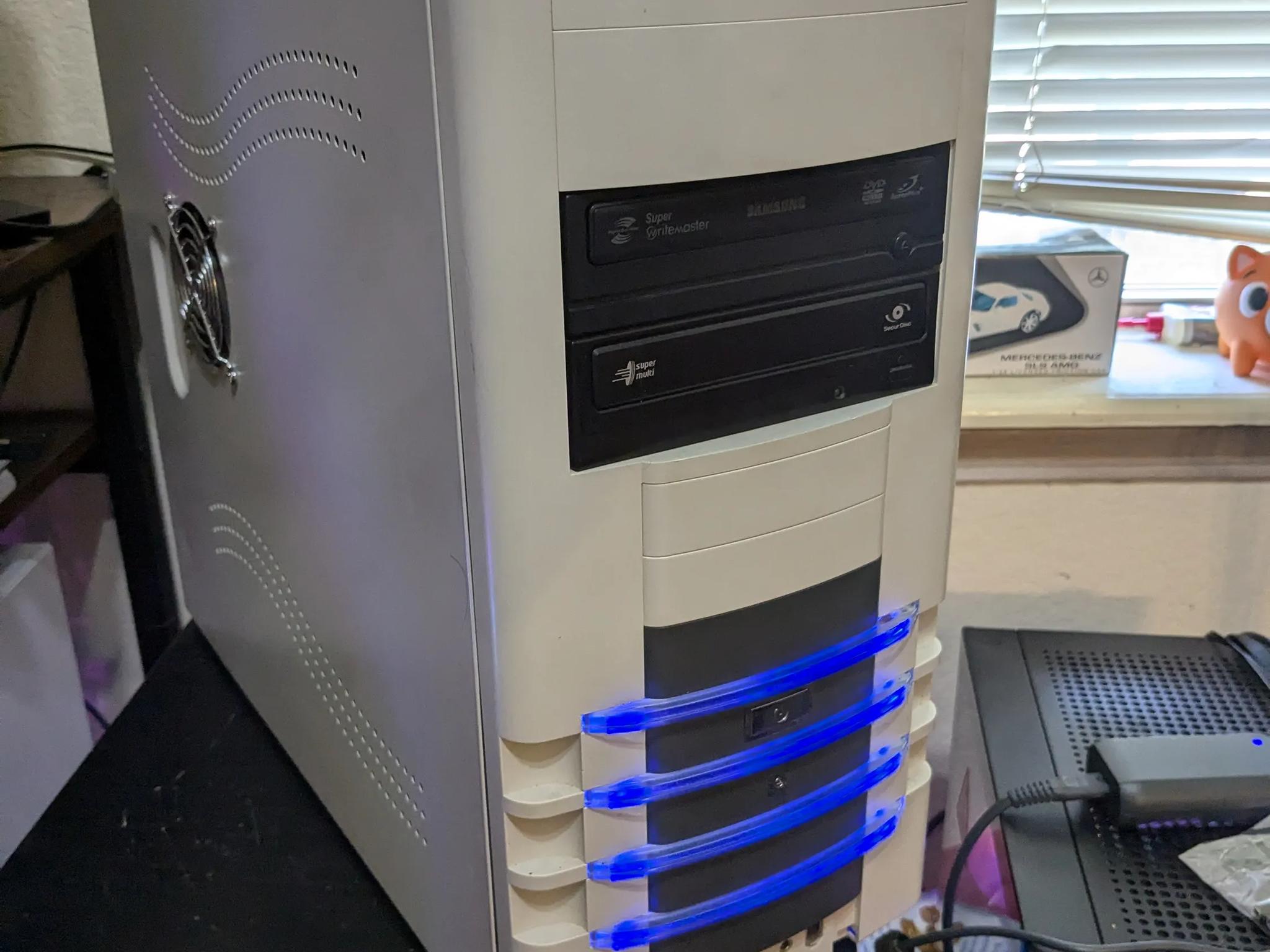Beige Brick ~ Budget Workstation i5-750, 16GB RAM, 2GB AMD GPU, 256GB SSD, Wifi, Win10