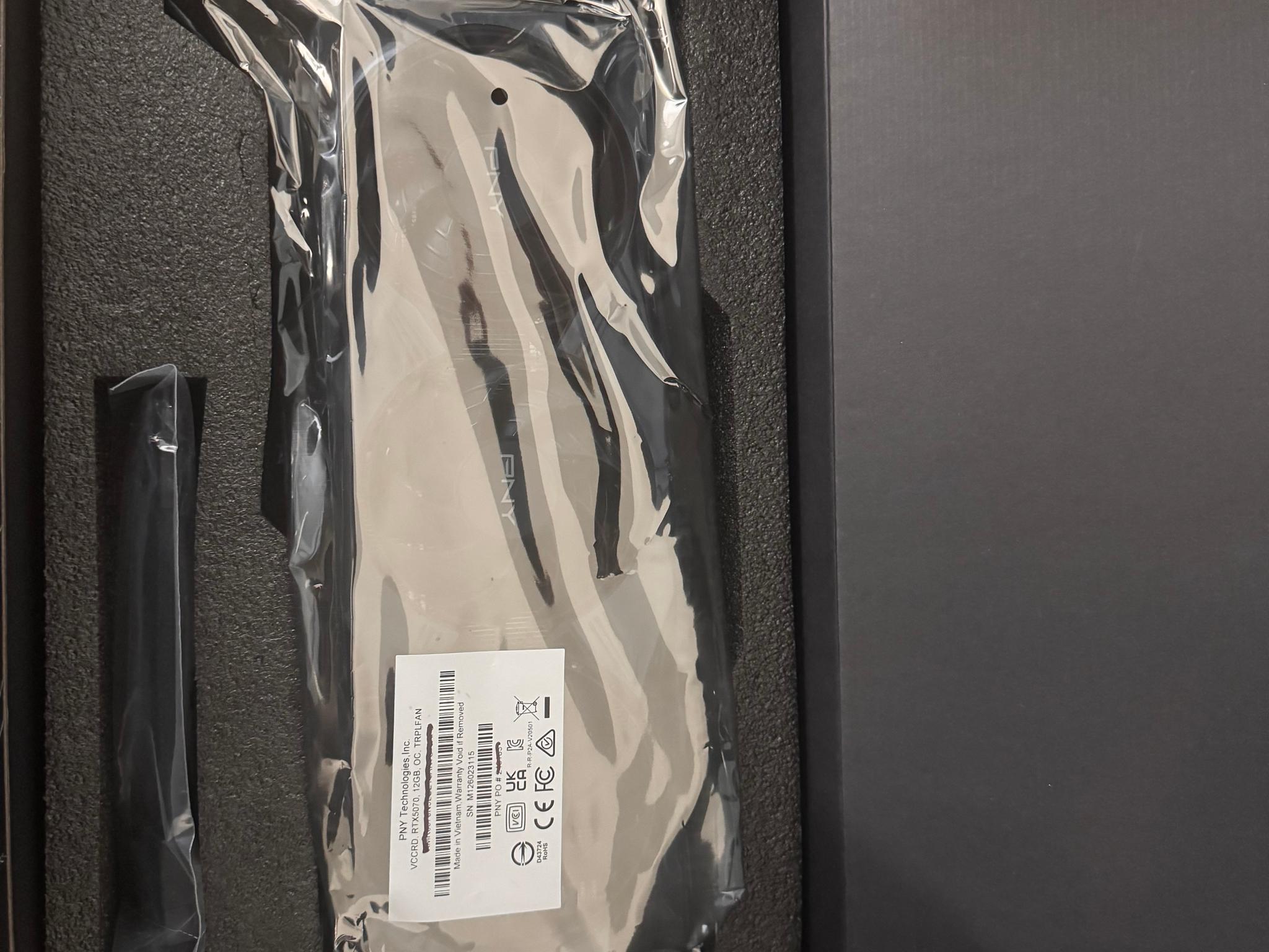 PNY GeForce RTX 5070 Overclocked Triple Fan