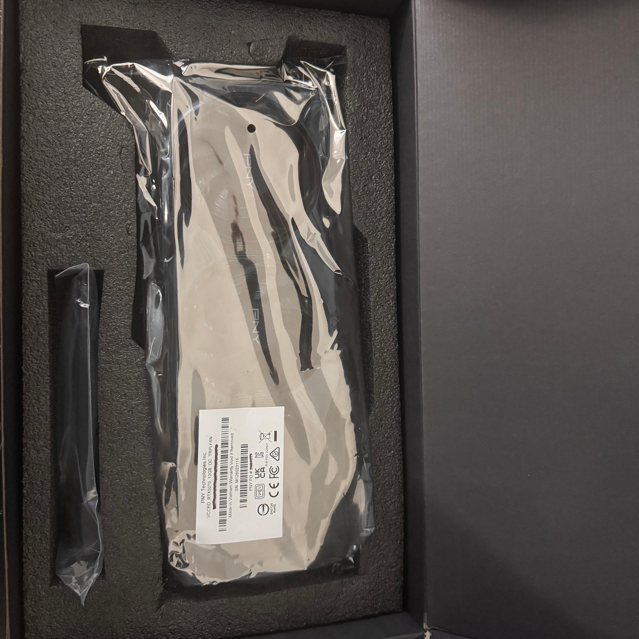 PNY GeForce RTX 5070 Overclocked Triple Fan