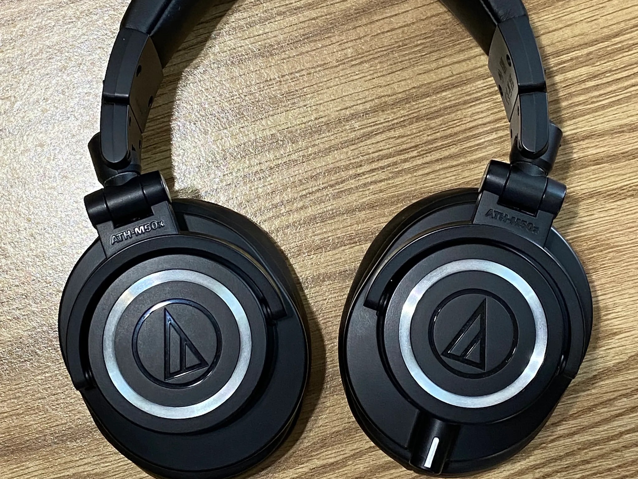 Audio-Technica ATH-M50X Professional Studio Monitor Headphones, Black