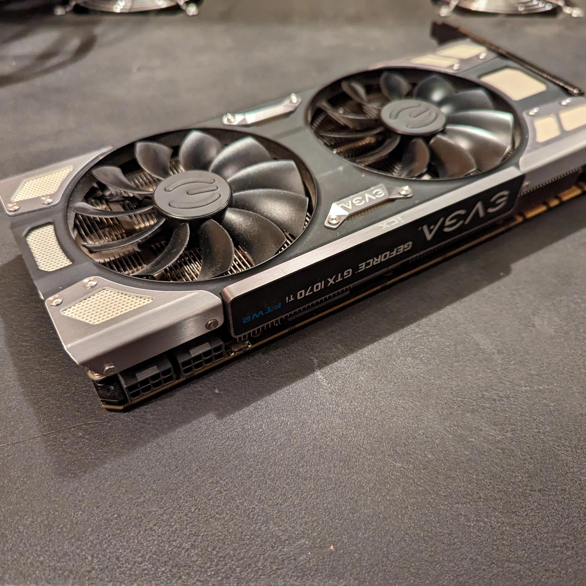 EVGA GeForce GTX 1070 Ti 8 GB FTW2 GAMING iCX Video Card