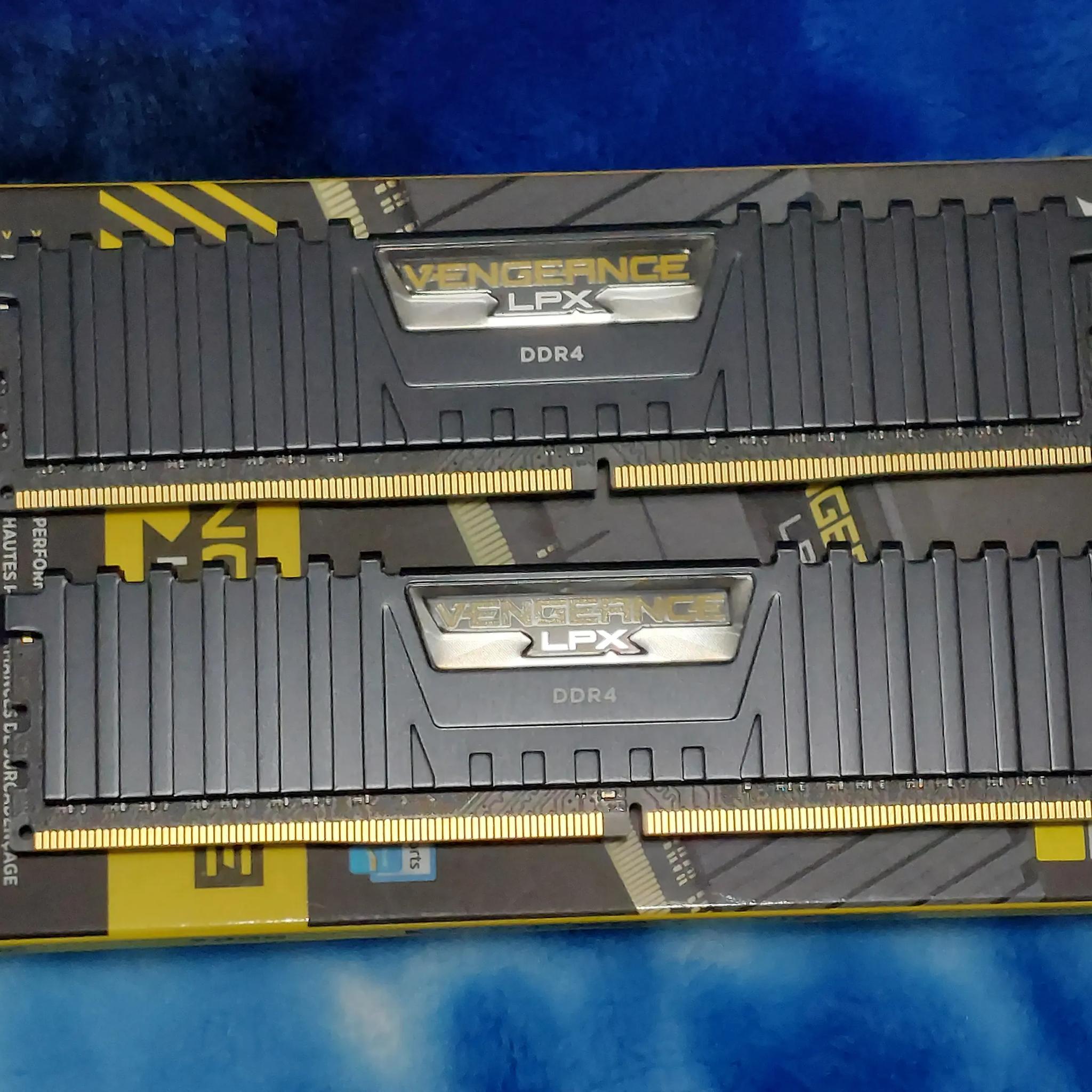 Corsair Vengeance LPX 16 GB Kit 3200mhz