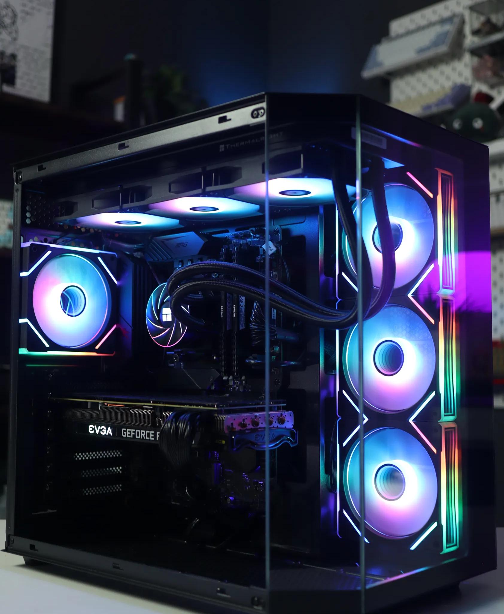 RTX 3070 | Ryzen 5 5600X| 32GB DDR4 RAM | 512GB NVME SSD