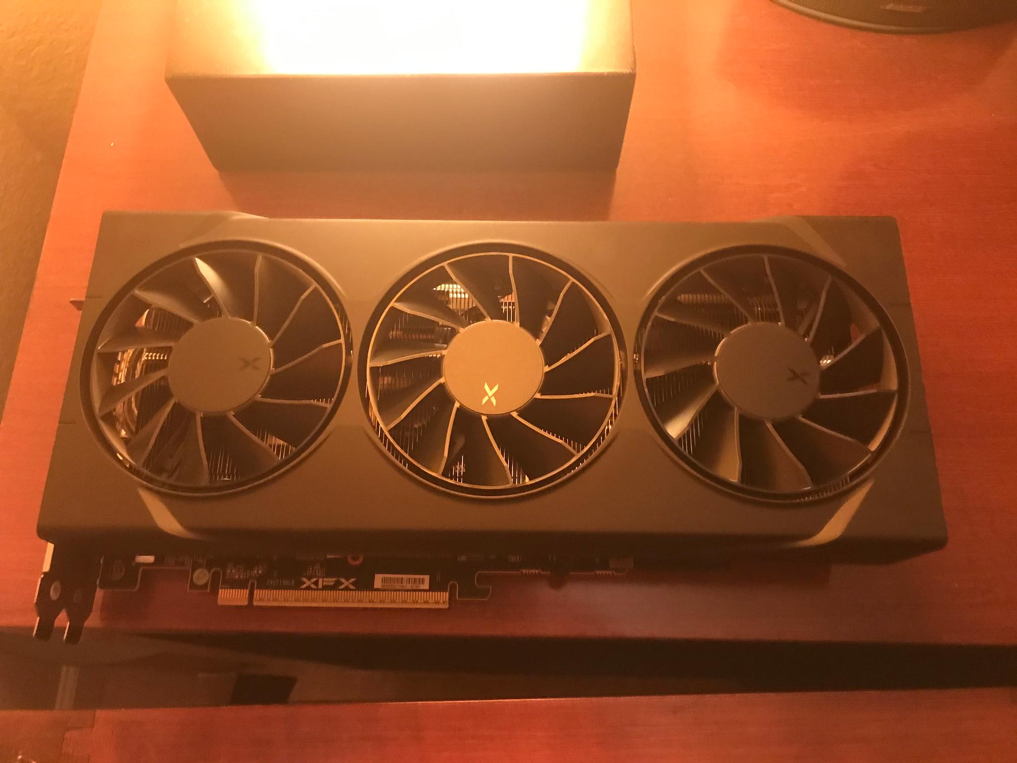 AMD Radeon RX 9070 - Image 1