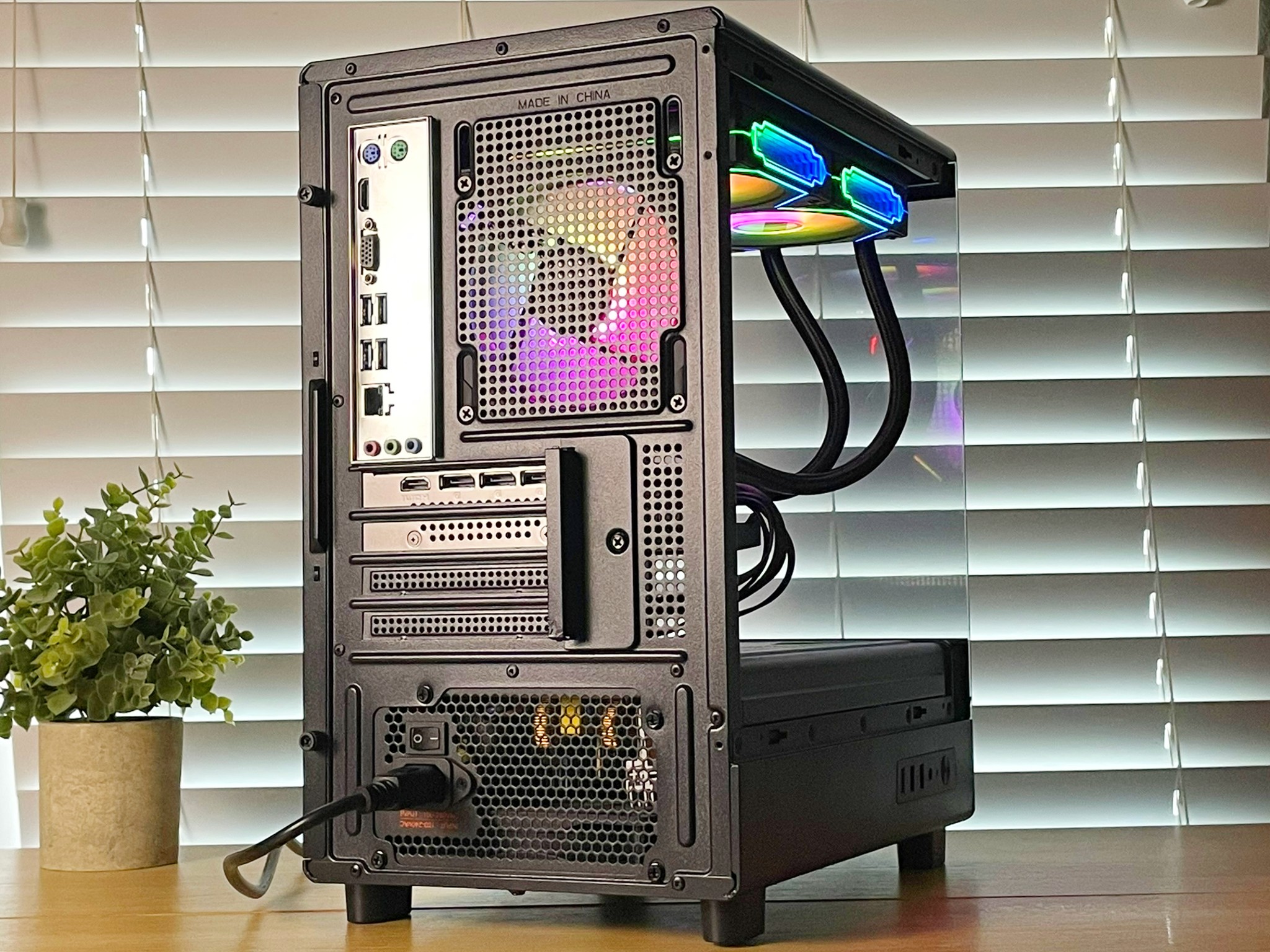 🔥 Gaming PC - RTX 5060, Ryzen 7 2700x, 16gb, 1tb NVME