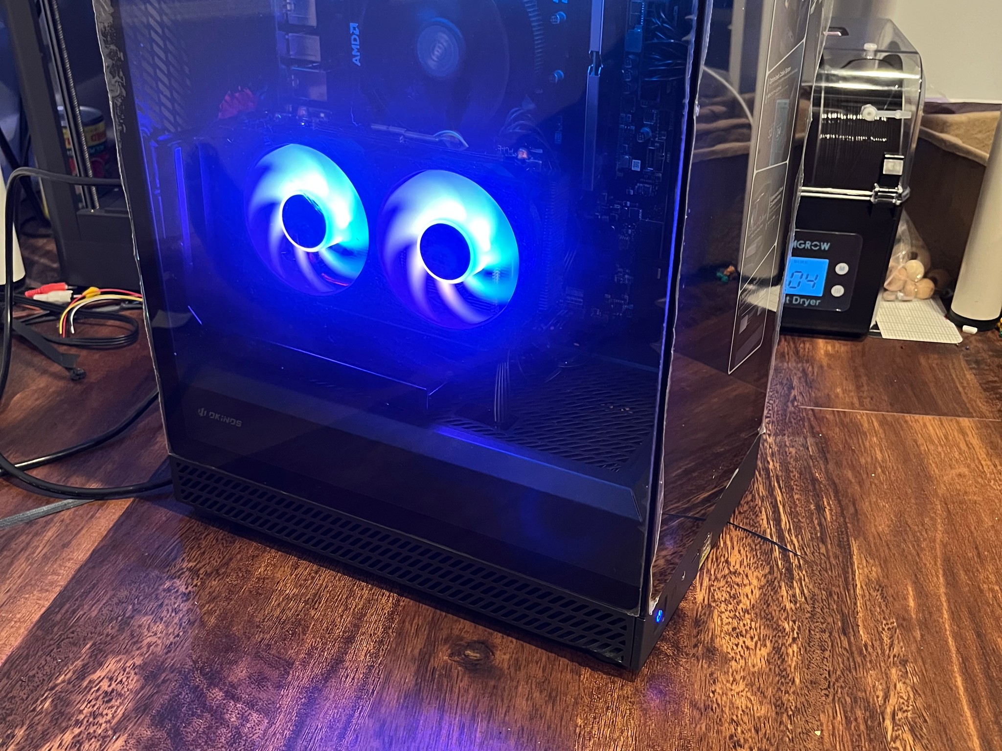 CASE DENT - GPU FANS ARE ZIPTIED - GeForce GTX 1060 6GB Custom Gaming PC - Ryzen 5 5500