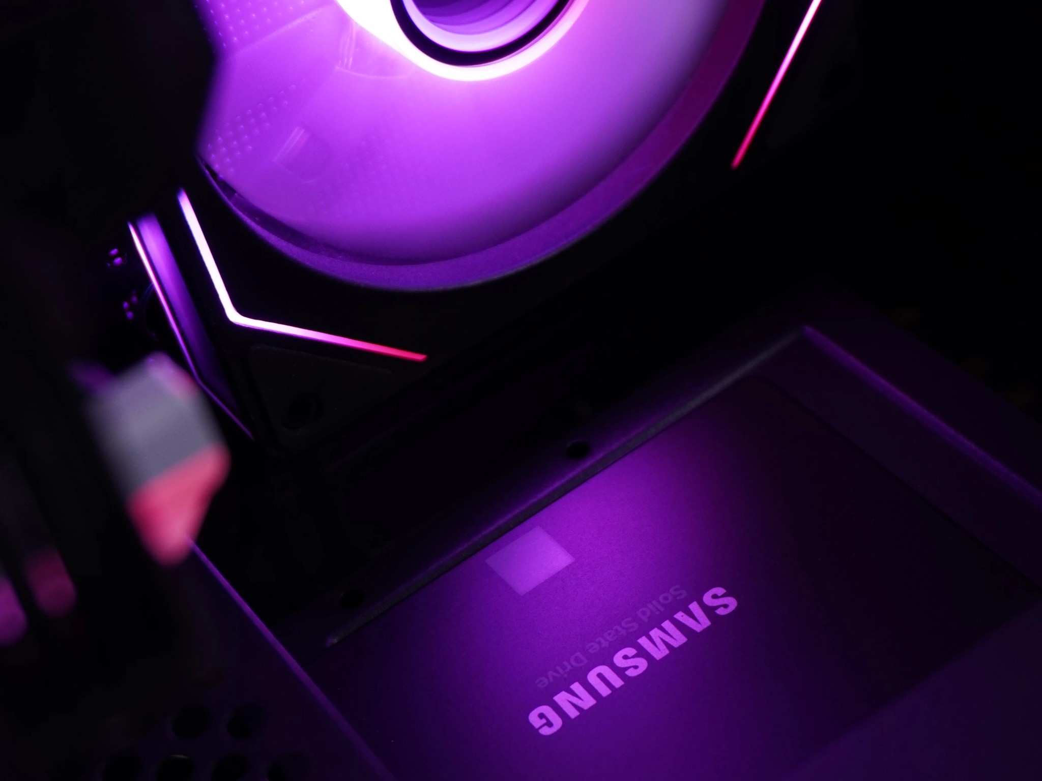 Custom Gaming PC | RTX 2070 Super | Ryzen 5 3600 | 32GB RAM | 1TB SSD