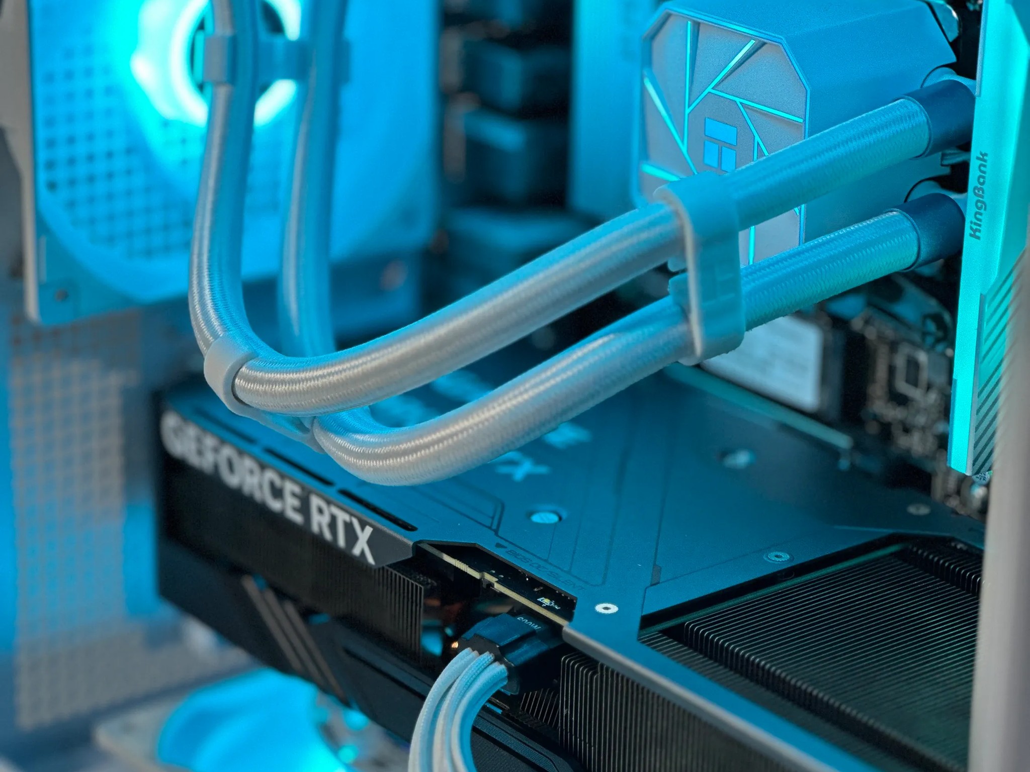 🧊High End Desktop Gaming PC🧊 |Nvidia RTX 4070 |AMD Ryzen 7 7700x |32GB RAM |1TB |WIN11 |WIFI|