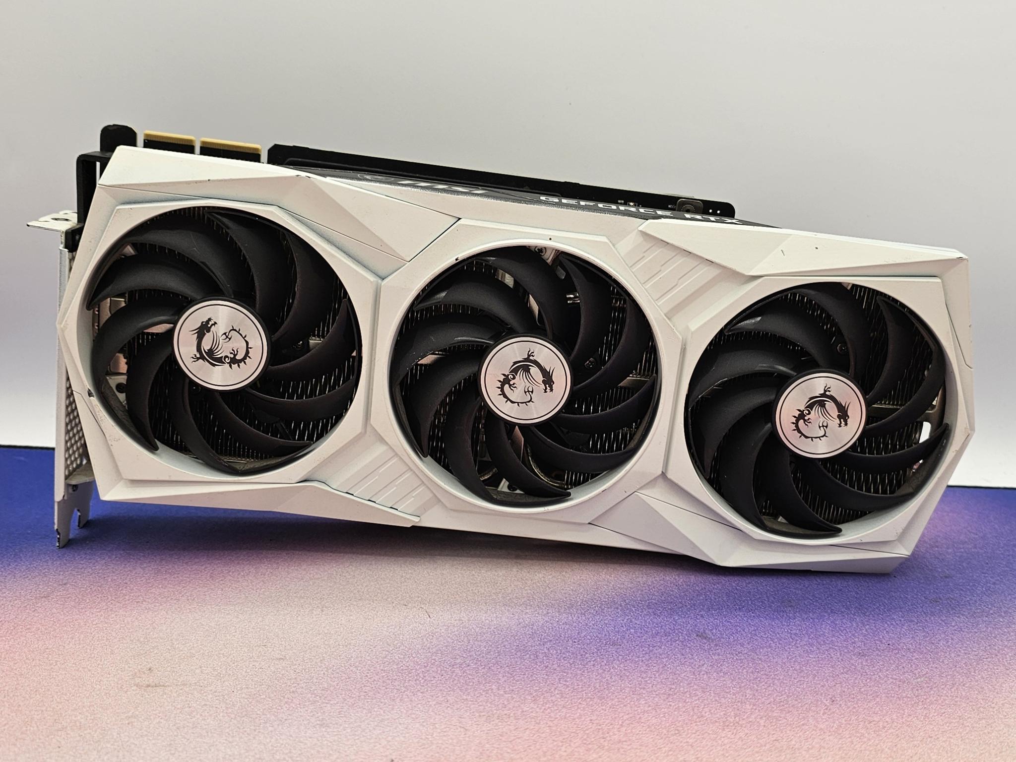 MSI Gaming X Trio RTX 3090 (scratch and dent)