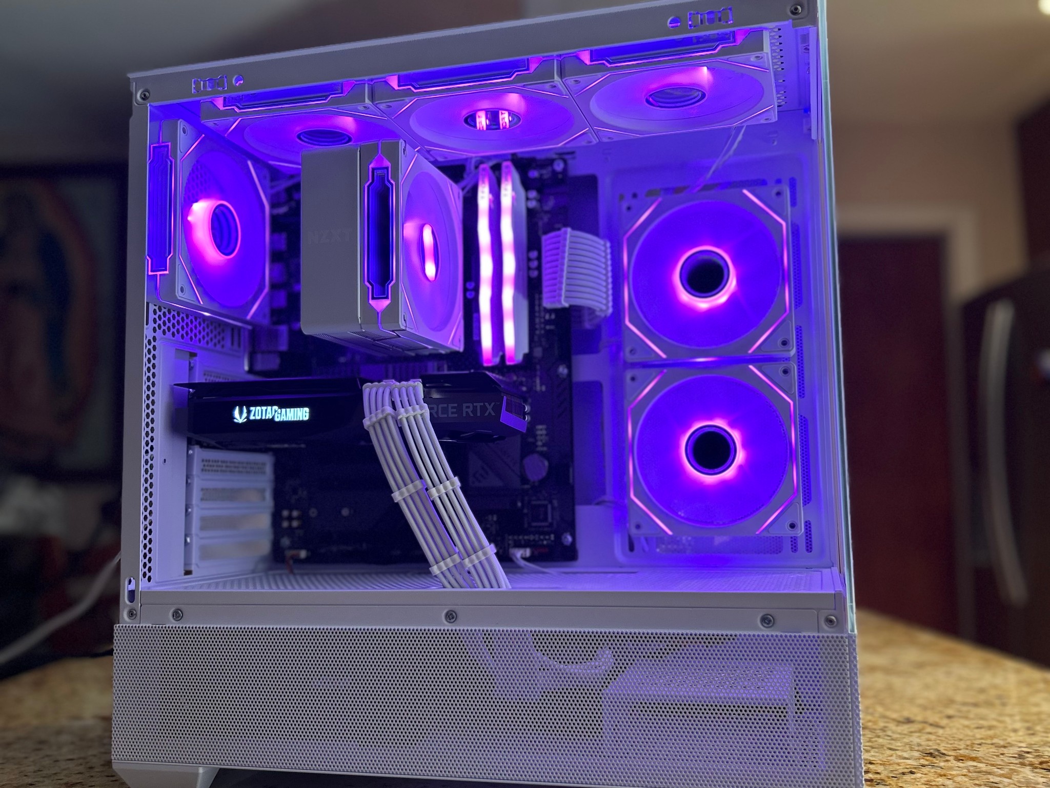 White 1080p/1440p Gaming PC | RTX 3070 | RYZEN 7 3700X | 16GB RAM | 1TB SSD | Wi-Fi + Blue...