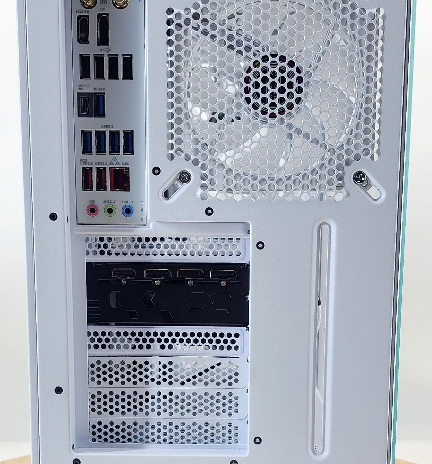 Gaming PC Ryzen 7 7800X3D 32GB RAM 2TB SSD RX 9070 XT 16GB Windows 11 Computer