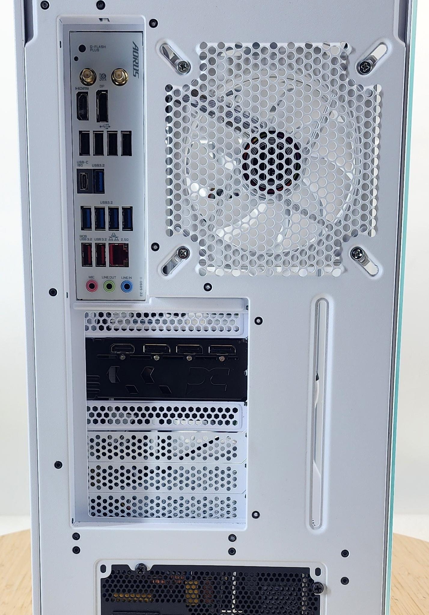 Gaming PC Ryzen 7 7800X3D 32GB RAM 2TB SSD RX 9070 XT 16GB Windows 11 Computer