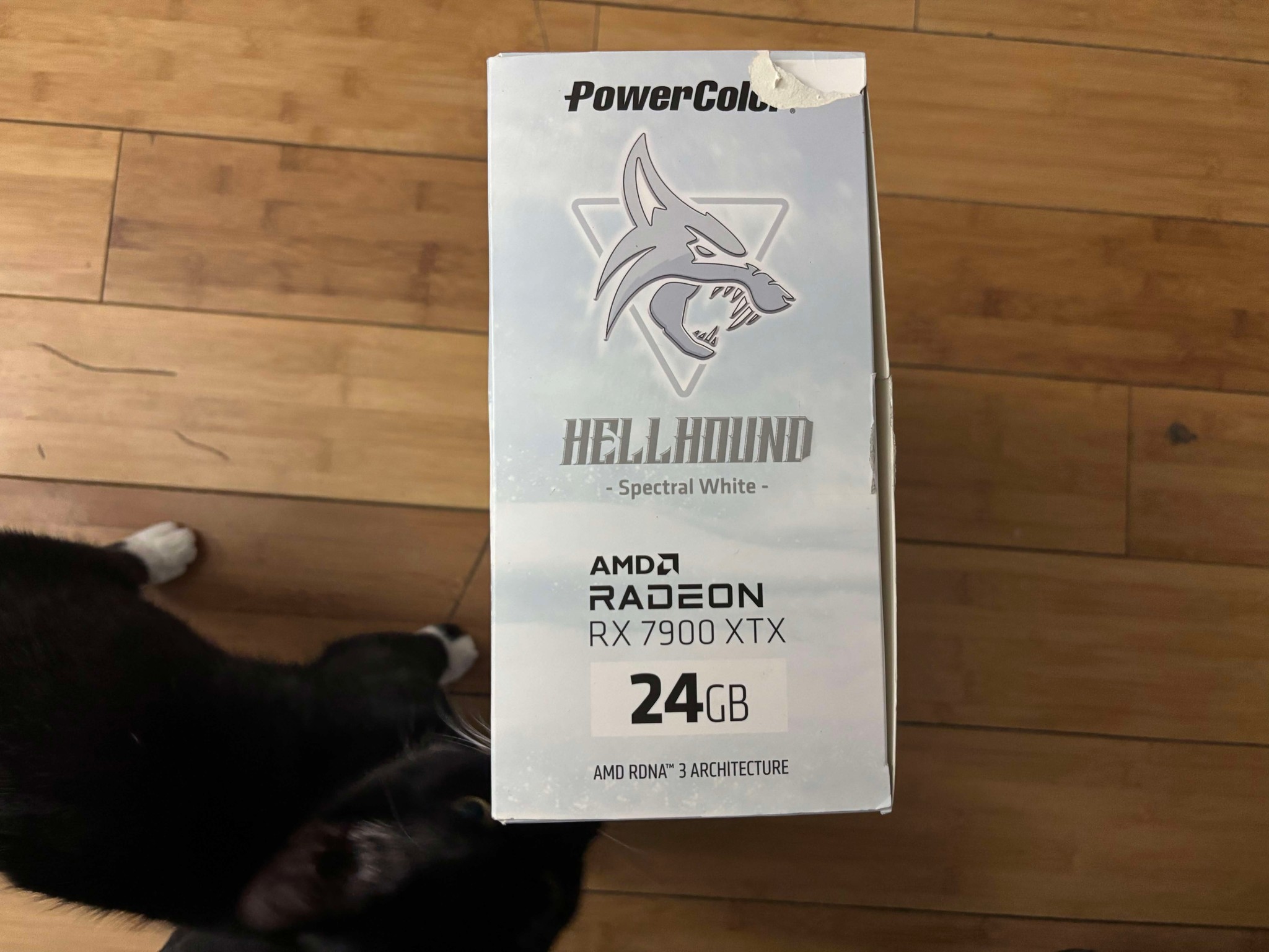 PowerColor Hellhound Spectral White Radeon RX 7900 XTX