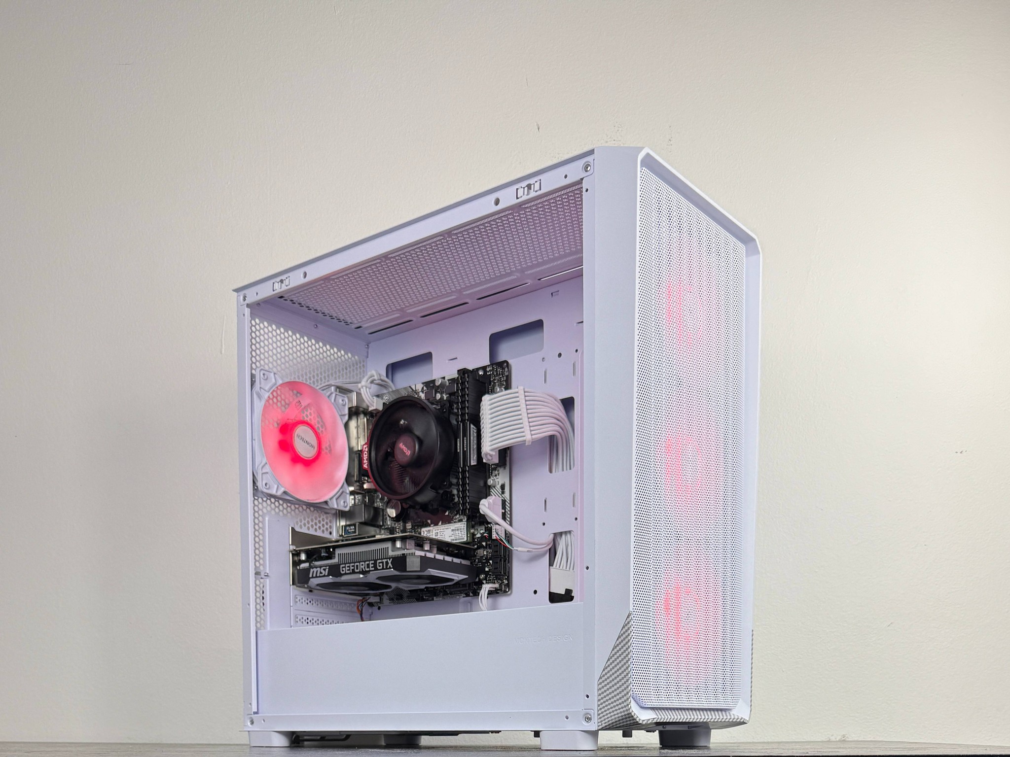 ❄️Powder❄️ | 1080p Gaming PC | Ryzen 5 1600AF | MSI GTX 1630 | 16GB DDR4 3000MHz