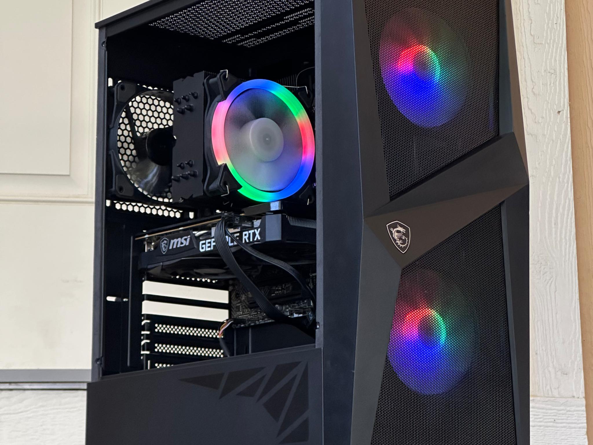 Gaming pc / RTX 3060 / i7-12700F / 32GB 3200MHz Ram / 3TB Storage / windows 11