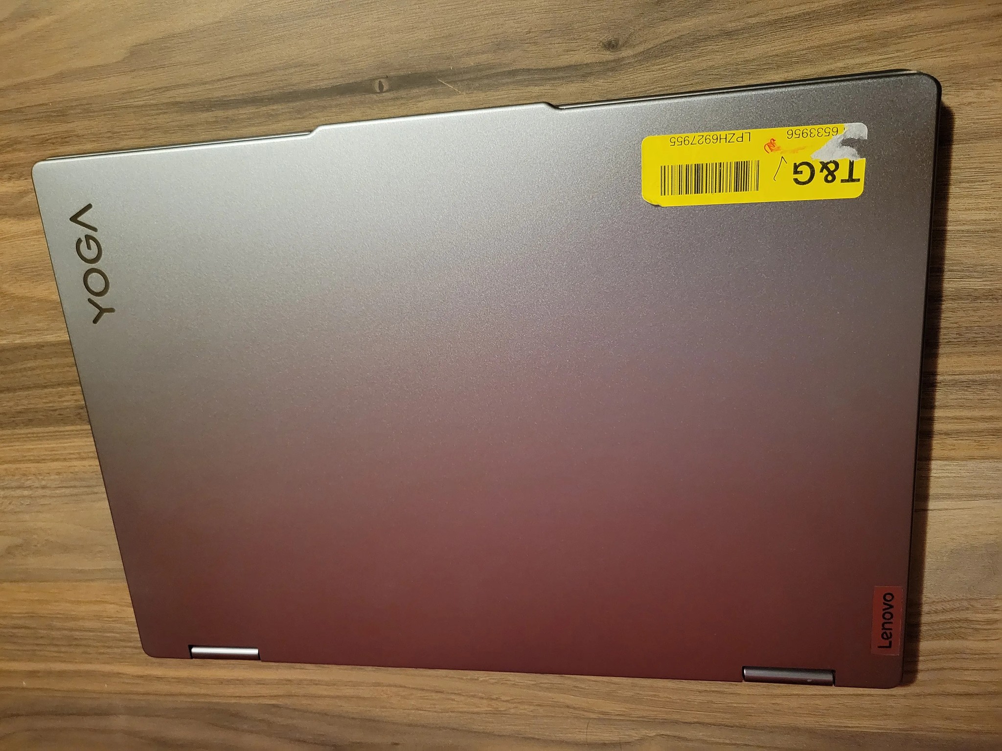 lenovo Yoga 7 laptop- 16" Touchscreen Display-16ARP8- MTM 83BS0000US