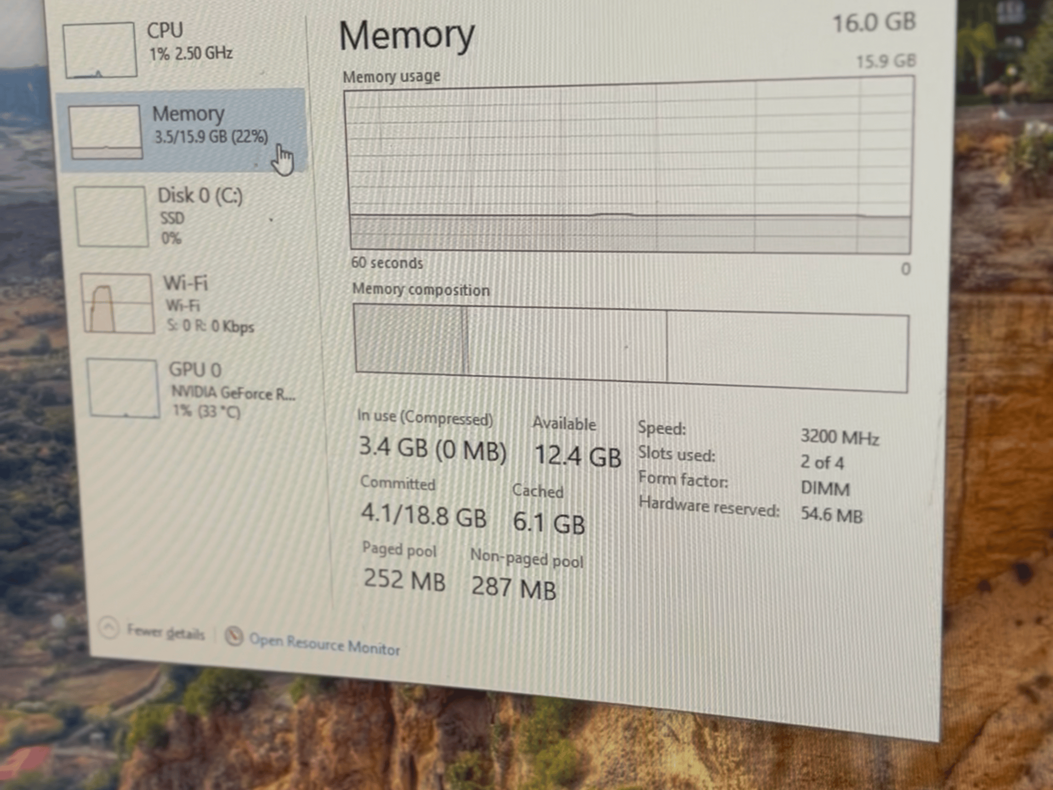I7 8700 - RTX 3050 8gb - ddr4 16gb 3200mhz - 512gb ssd